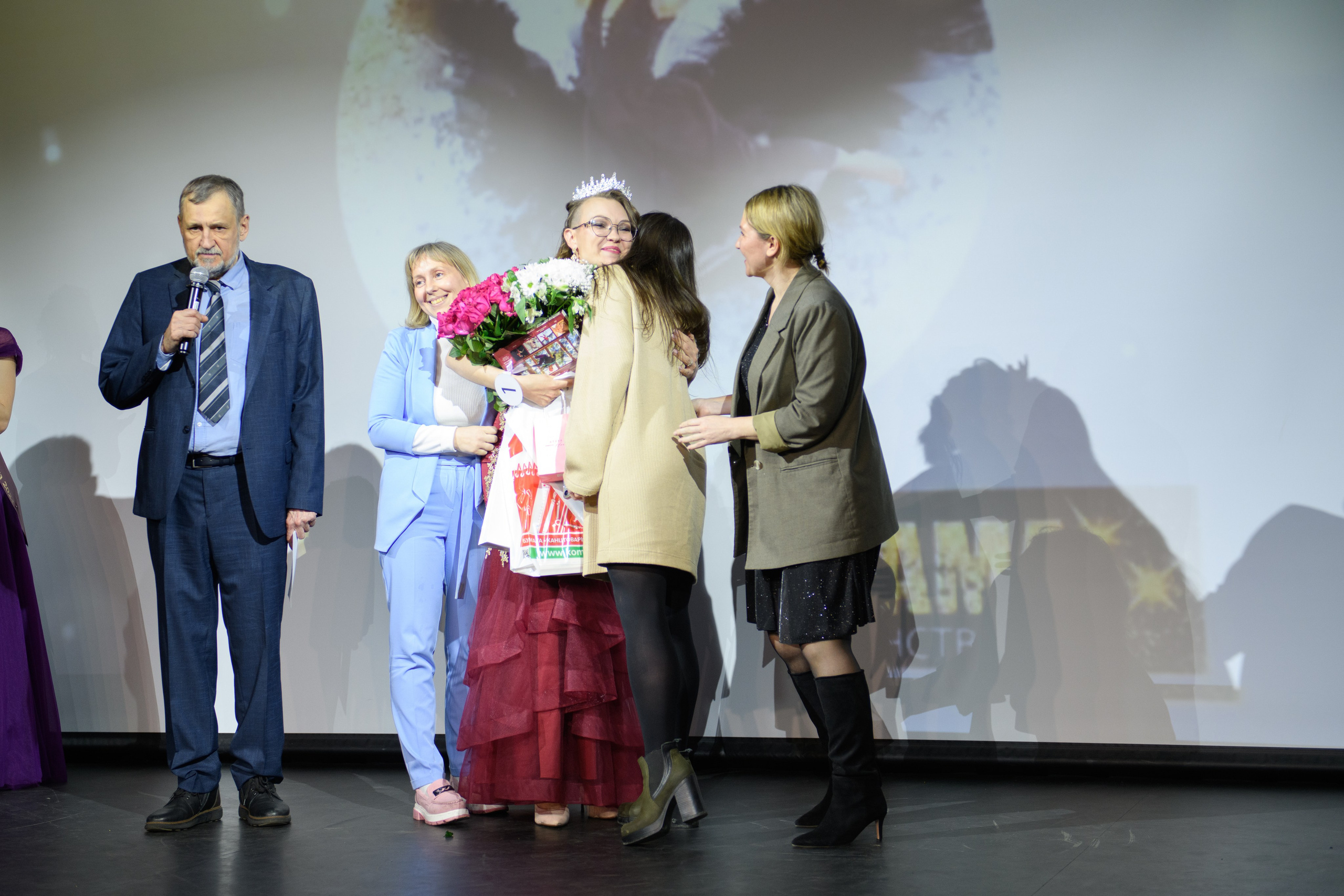 Финал конкурса красоты и материнства «Особенная мама». Организация и проведение фотосъемок в Санкт-Петербурге. Фотограф Смирягин Илья