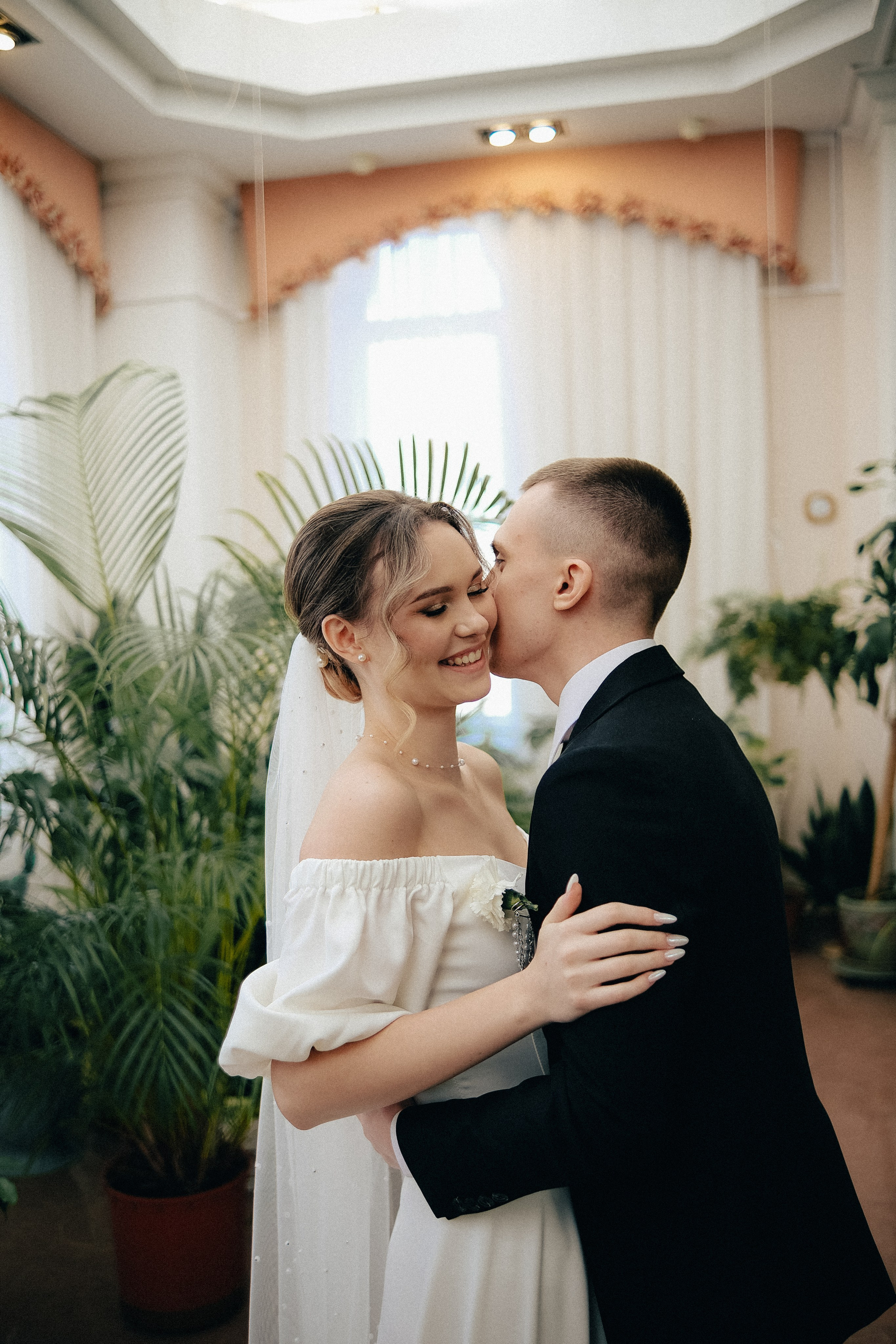 Ксюша & Матвей. Загс Приморского р-на. Phdkvmr.ru