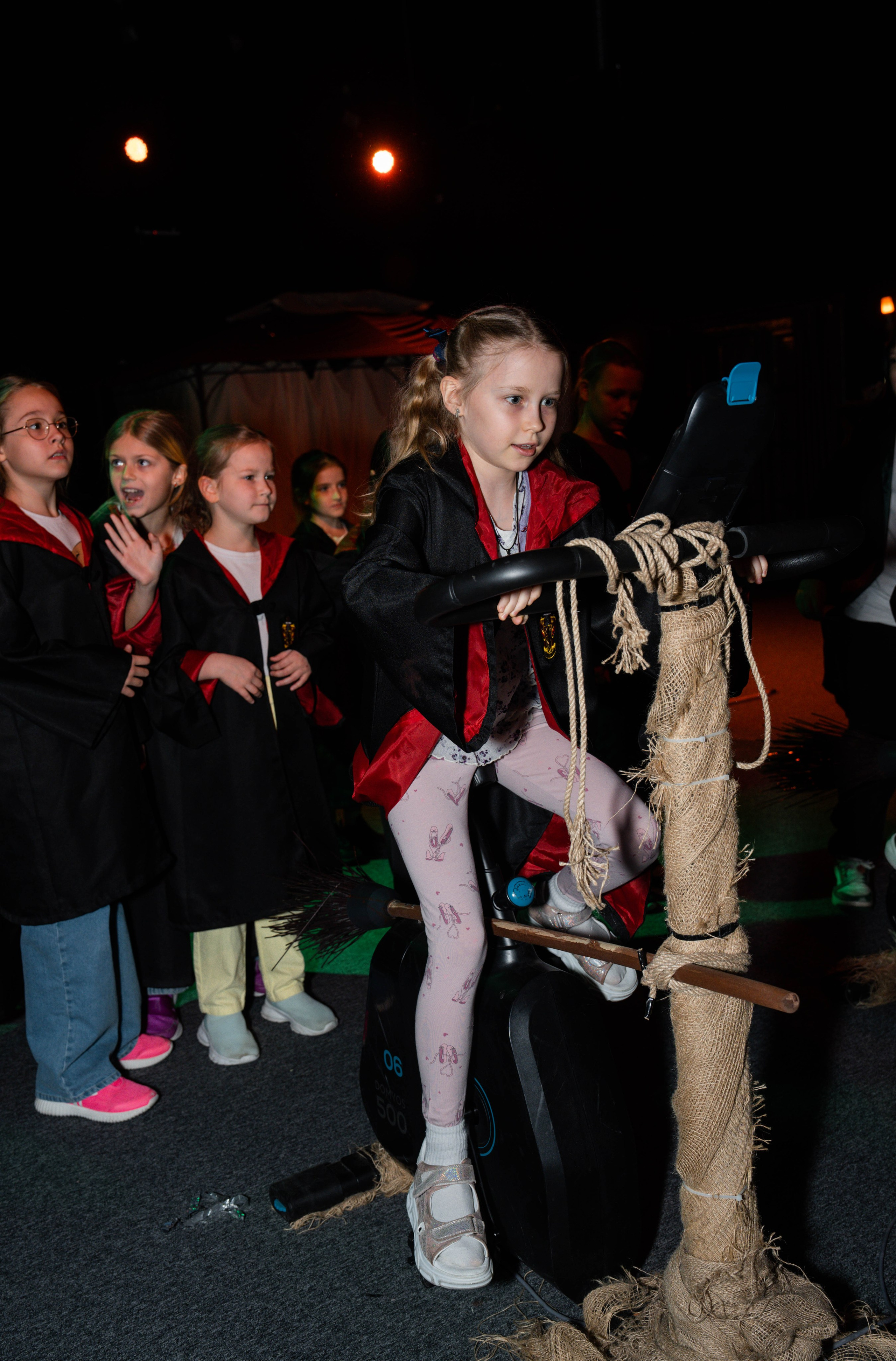 В гостях у Гарри Поттера. Крамер Юлиана детский и семейный фотограф