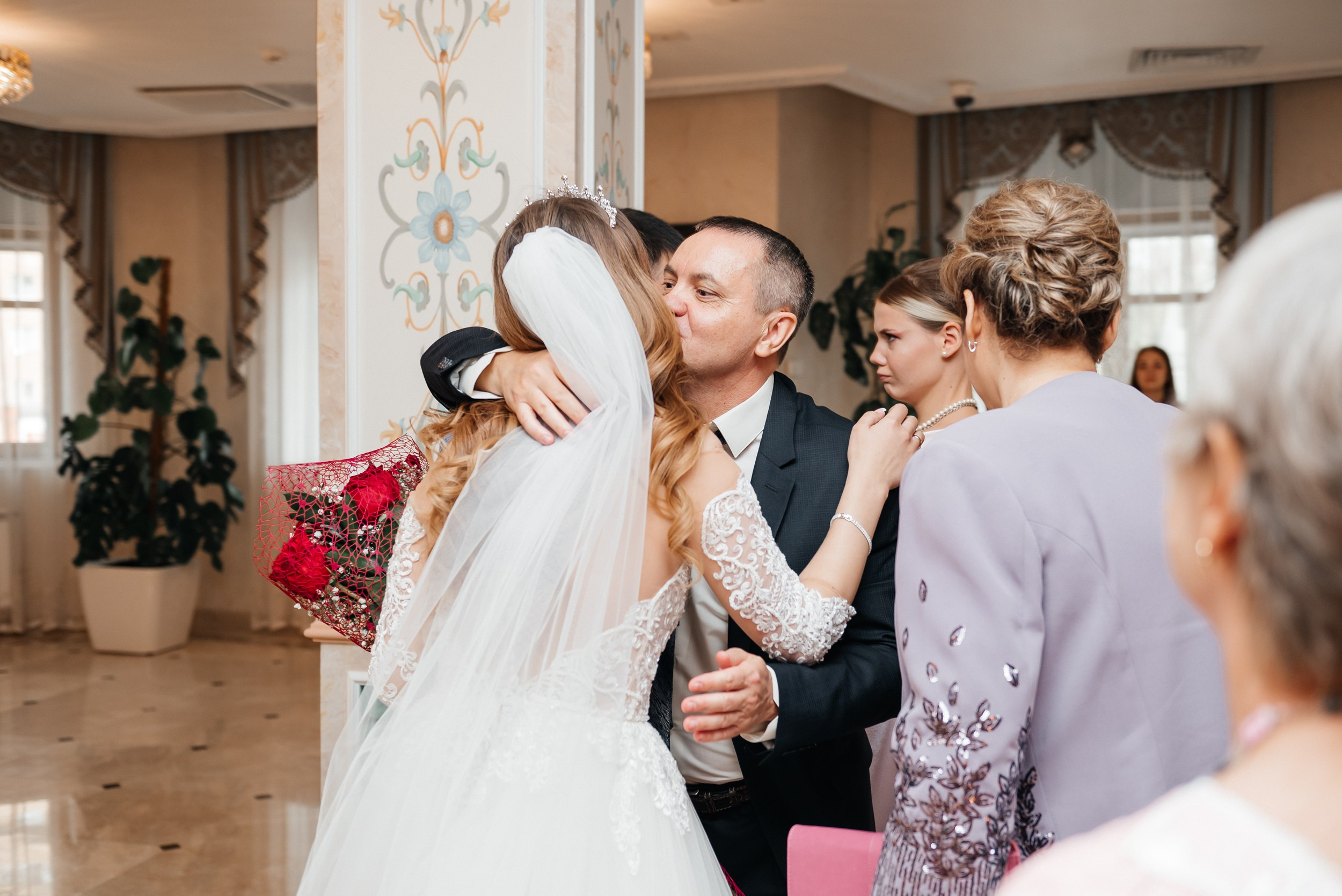 Александр и Владислава. Контент-фотограф Москва репортажный фотограф Настя Профото