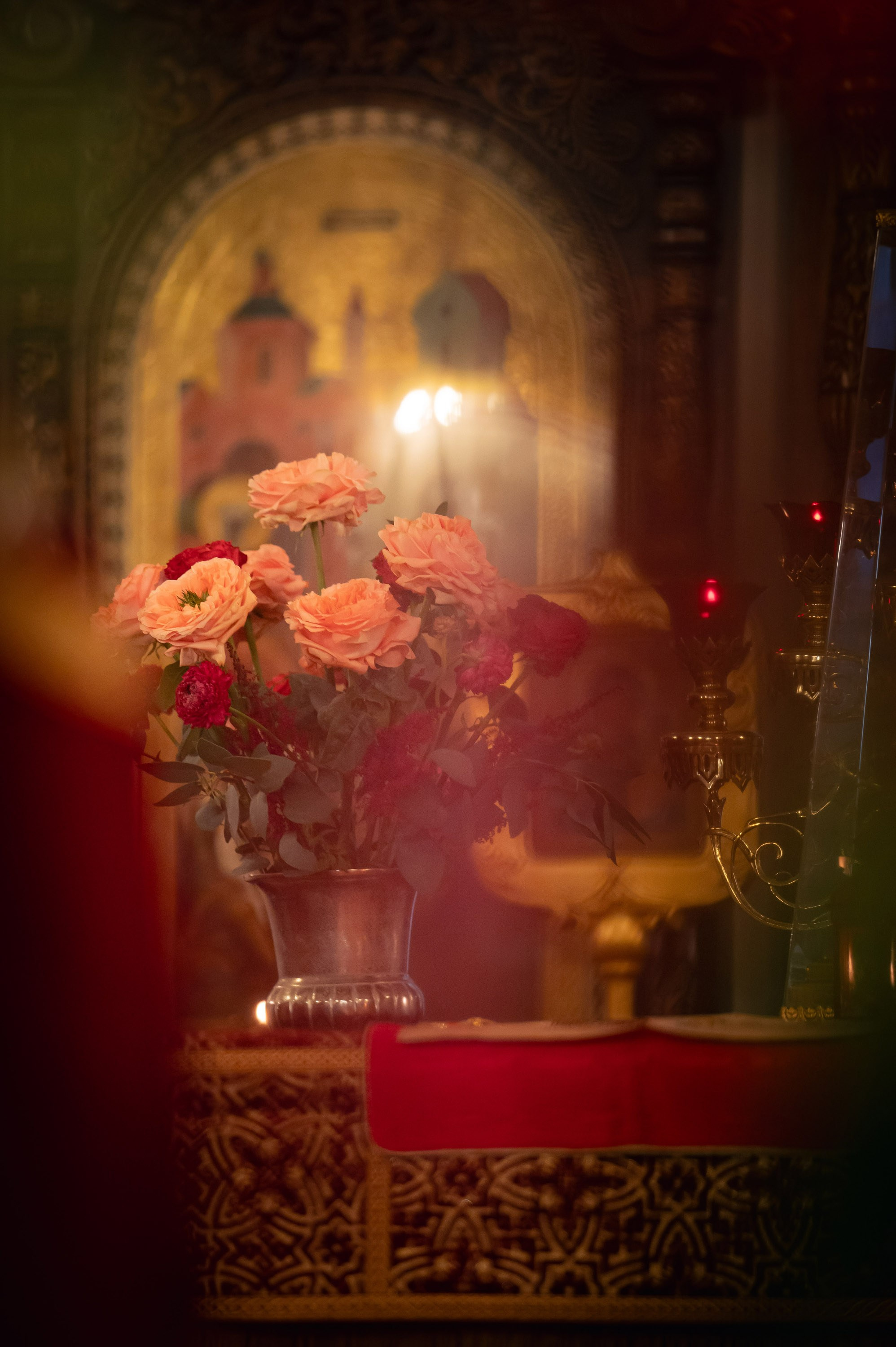 Богородский храм. Пасха. Полунощница, Божественная литургия. Антон и Татьяна Денисенко — В храме