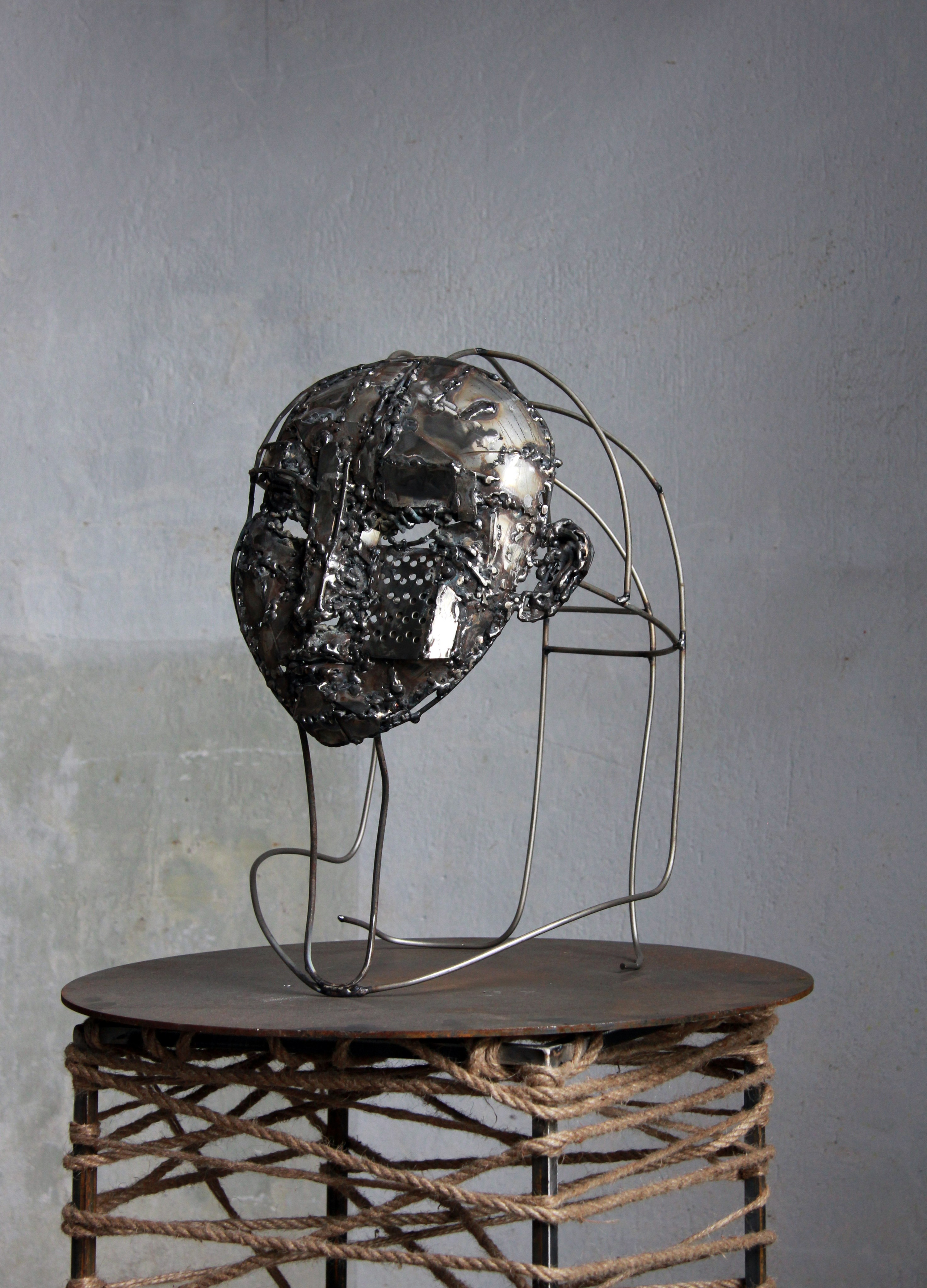 Железная маска / iron mask. Художник — скульптор Антонина Фатхуллина