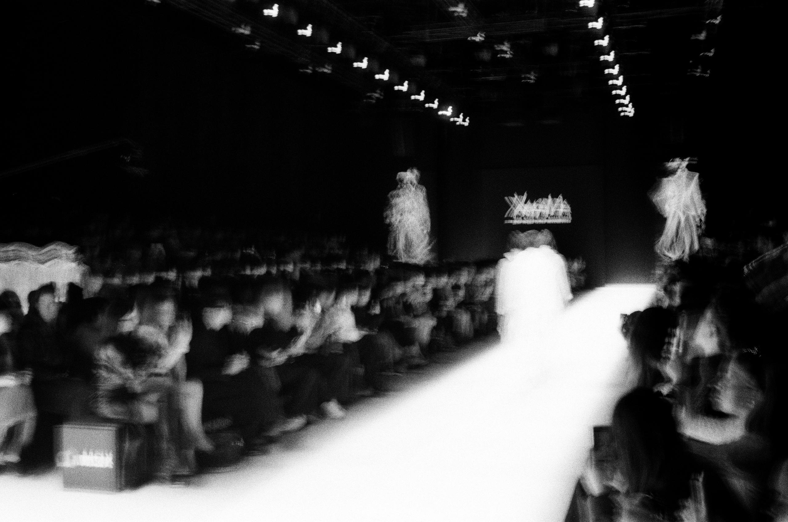 День 2. Плёночный фотограф Москва, Саша Звук