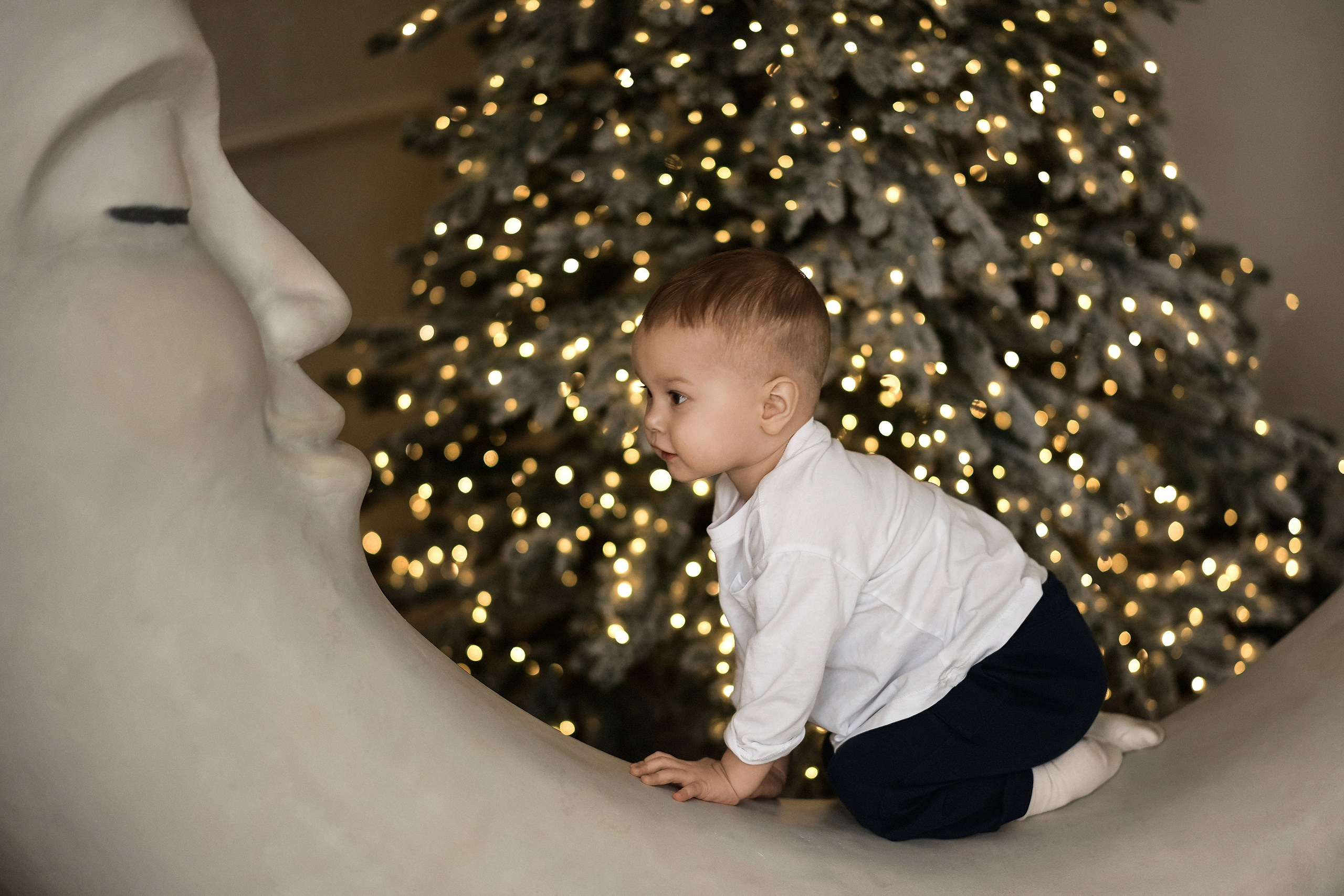 Новогодняя семейная фотосессия в фотостудии в Красноярске. 📸 Свадебный и семейный фотограф в Красноярске Тихомиров Евгений | 17 лет опыта | 800+ свадеб