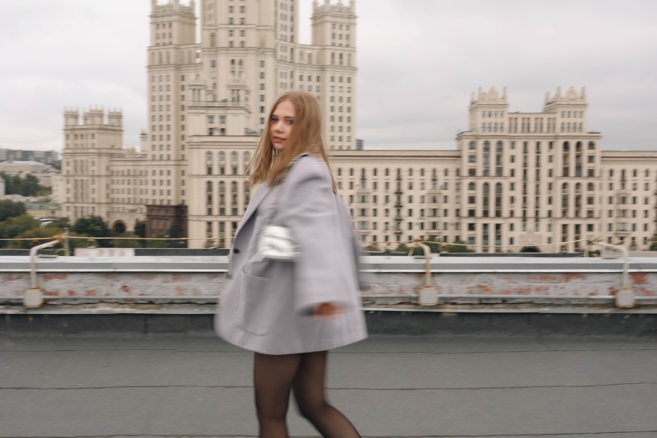 ПРОГУЛКИ ПО КРЫШЕ. Фотограф Химки Анна Татарских