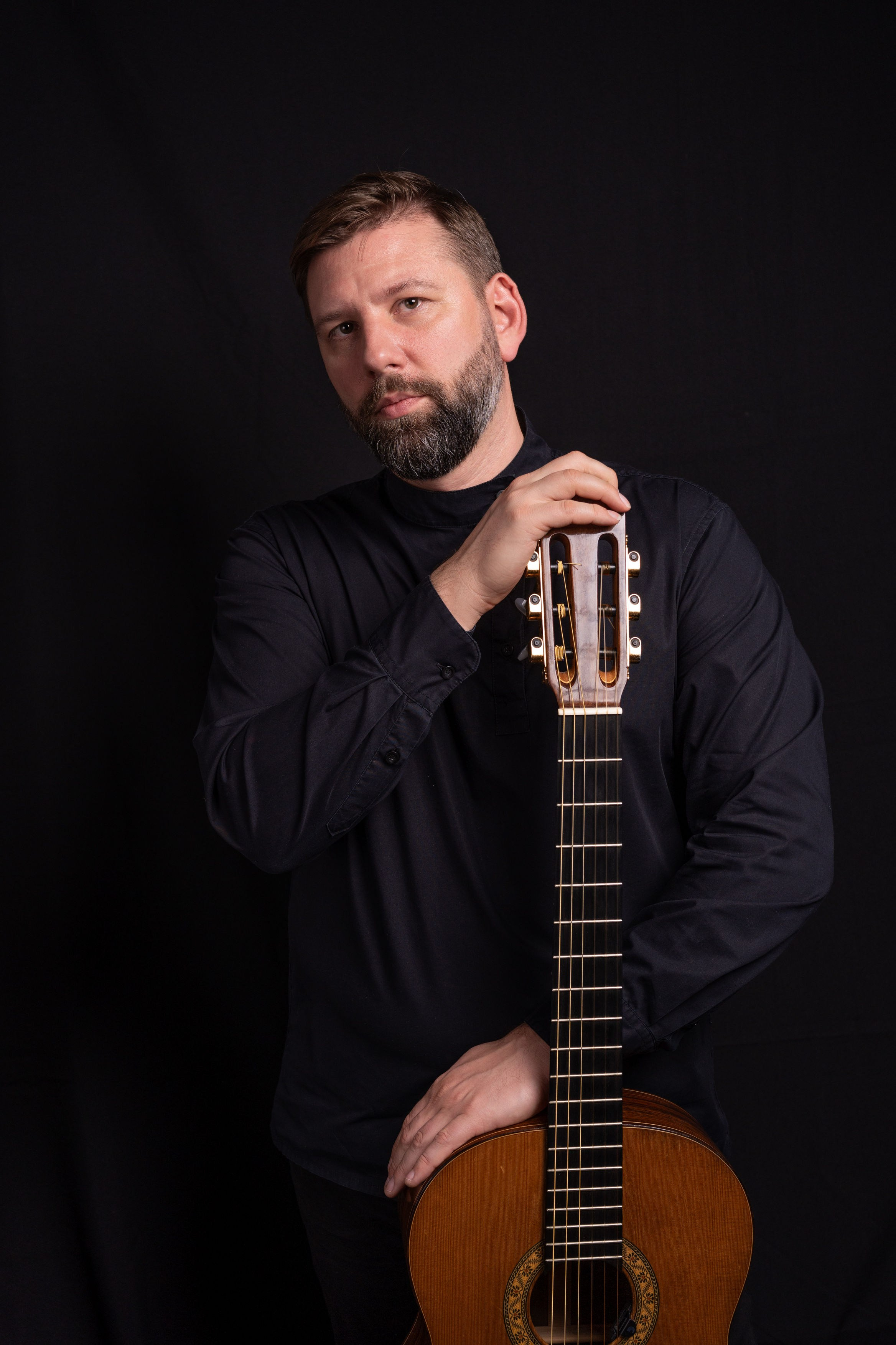 Фотосессия мужской портрет (гитара). Яростный фотолюбитель Vervie Vitoe