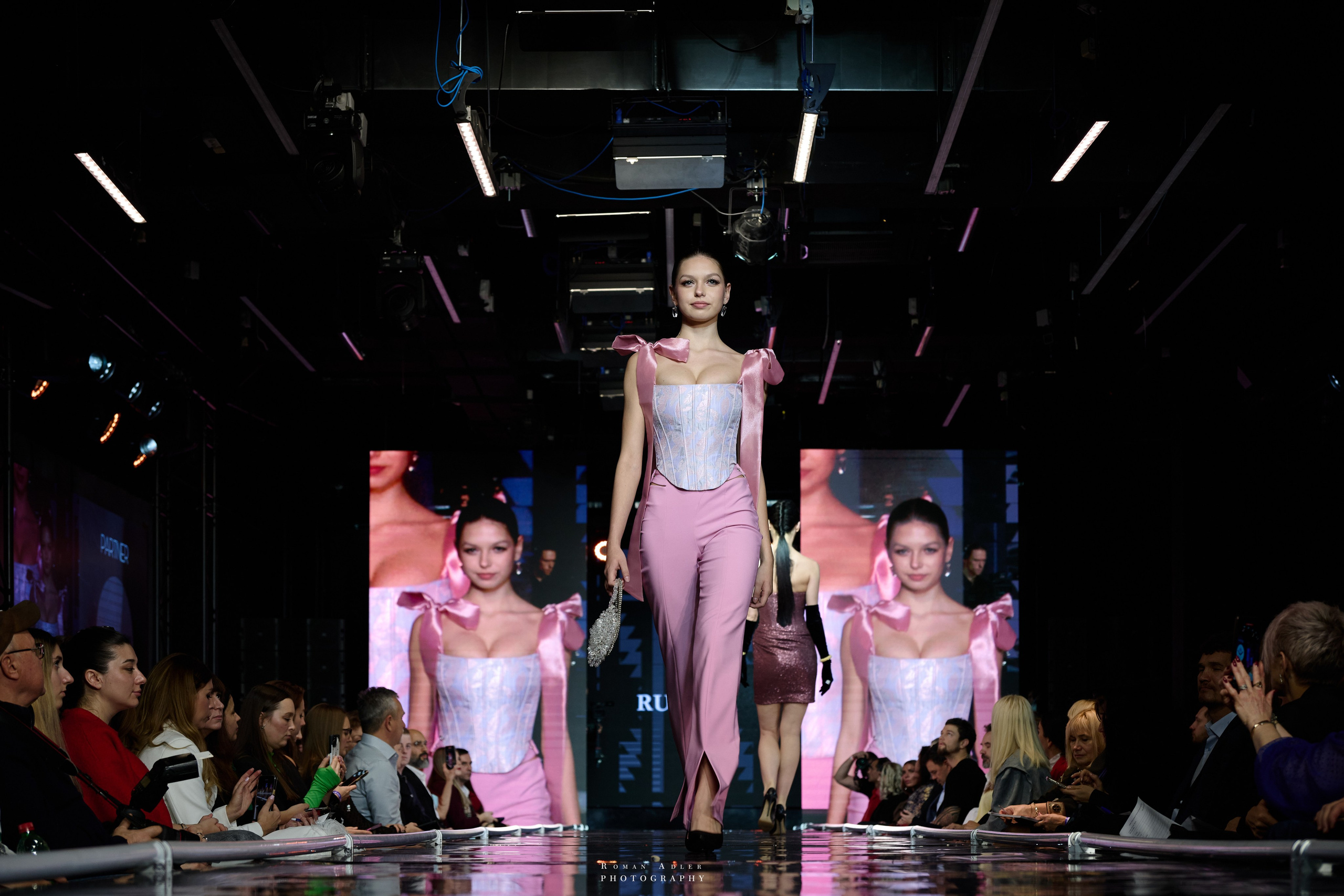 МКММ 2024. Фотограф Роман Адлер