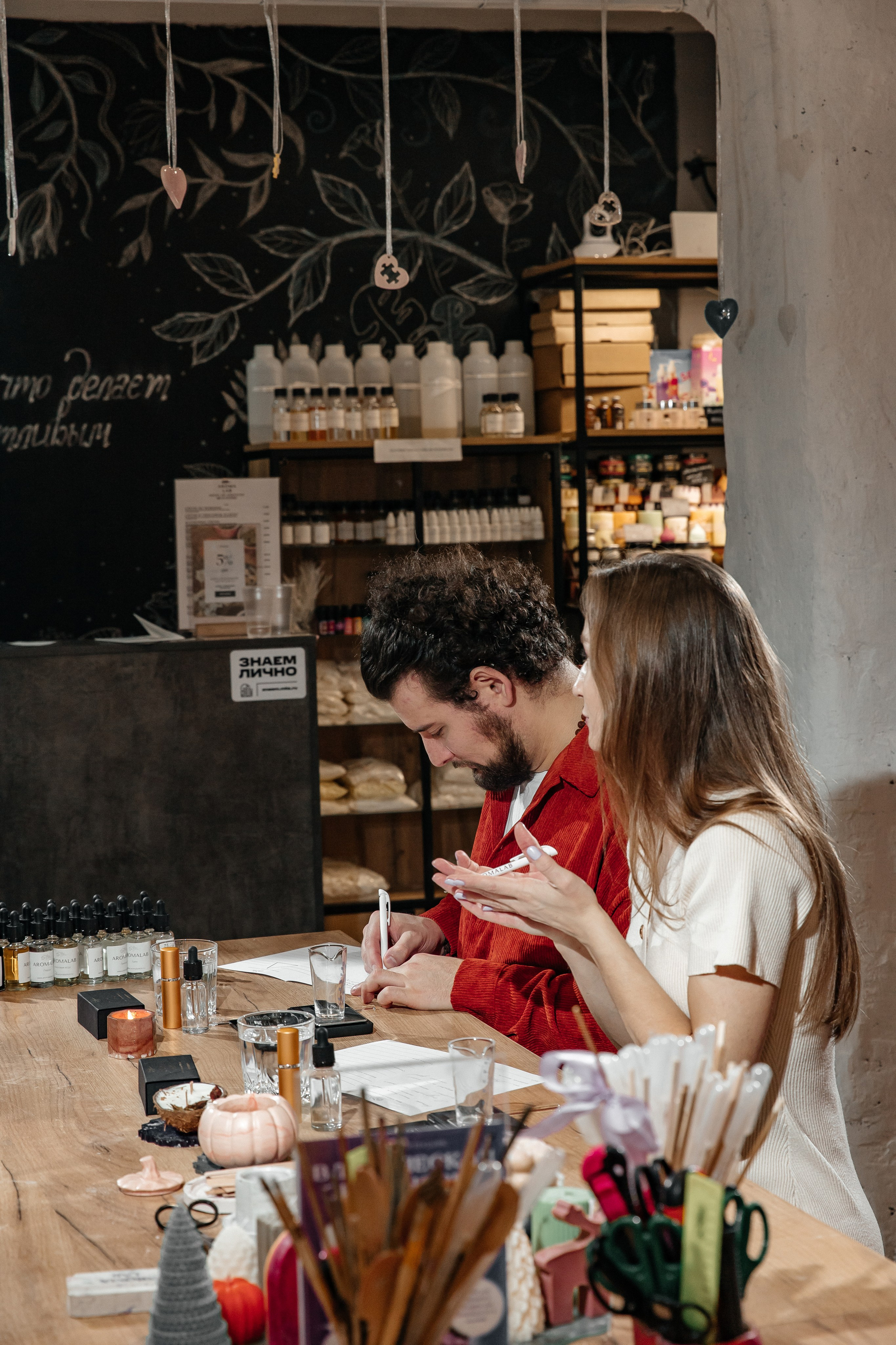 Парфюмерное свидание Султана и Василисы — ароматный роман с AROMALAGE