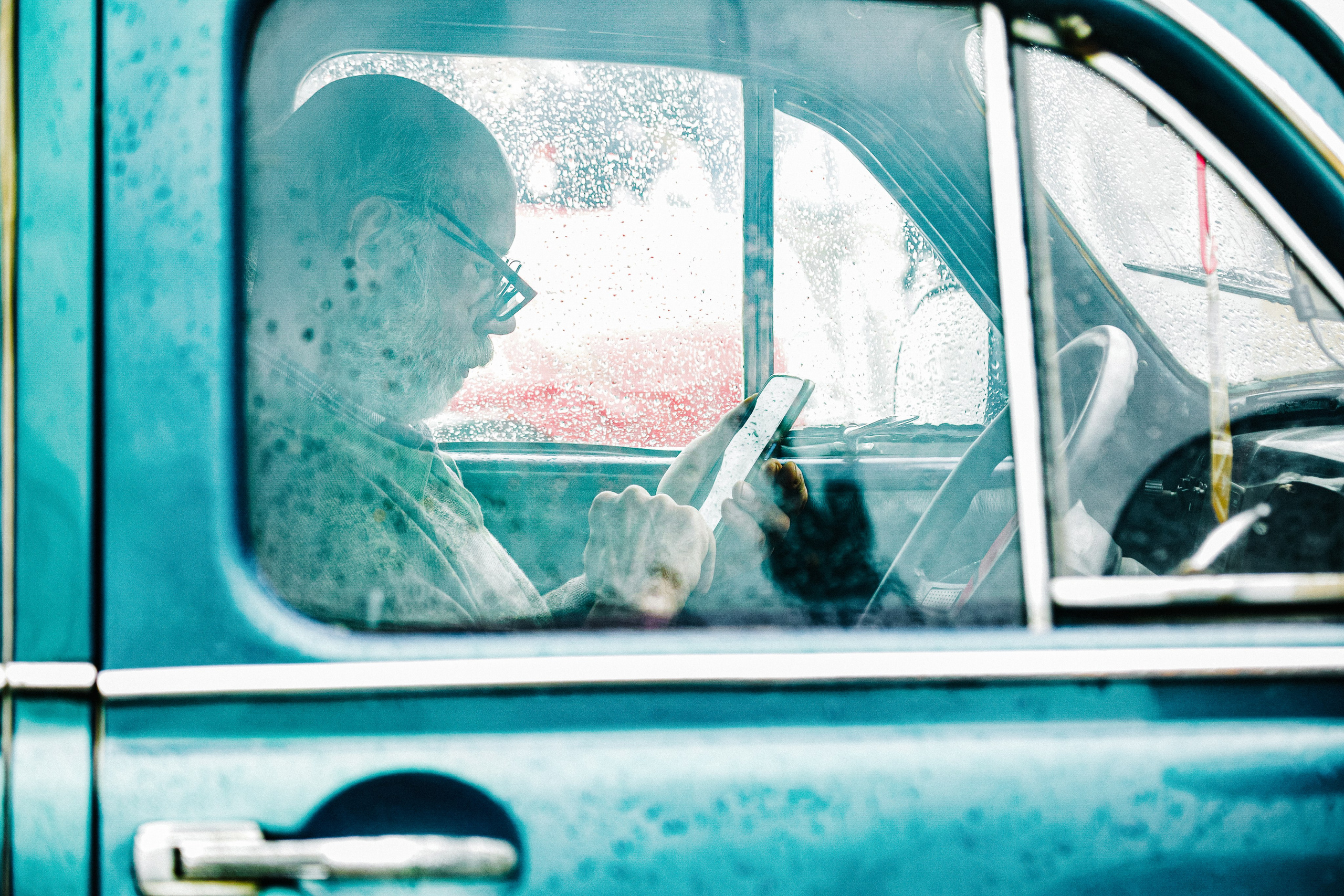 Автопробег ретромашин. Фотограф и видеограф в Москве Ирина Фомочкина