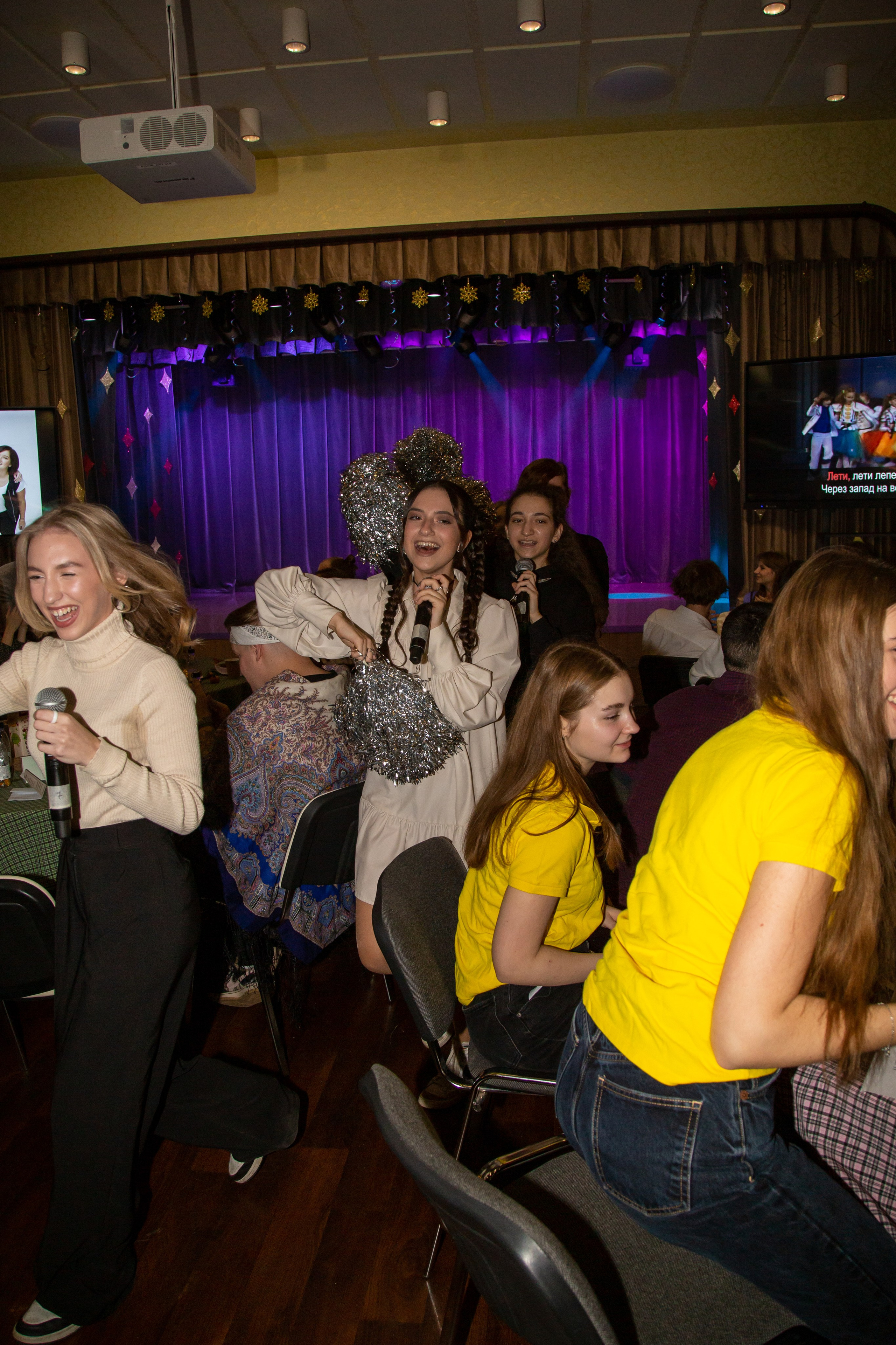 Репортажная съёмка для Домисольки на новый год. «Студия DRONAVT`s» — видеосъёмка и фотография г. Москва