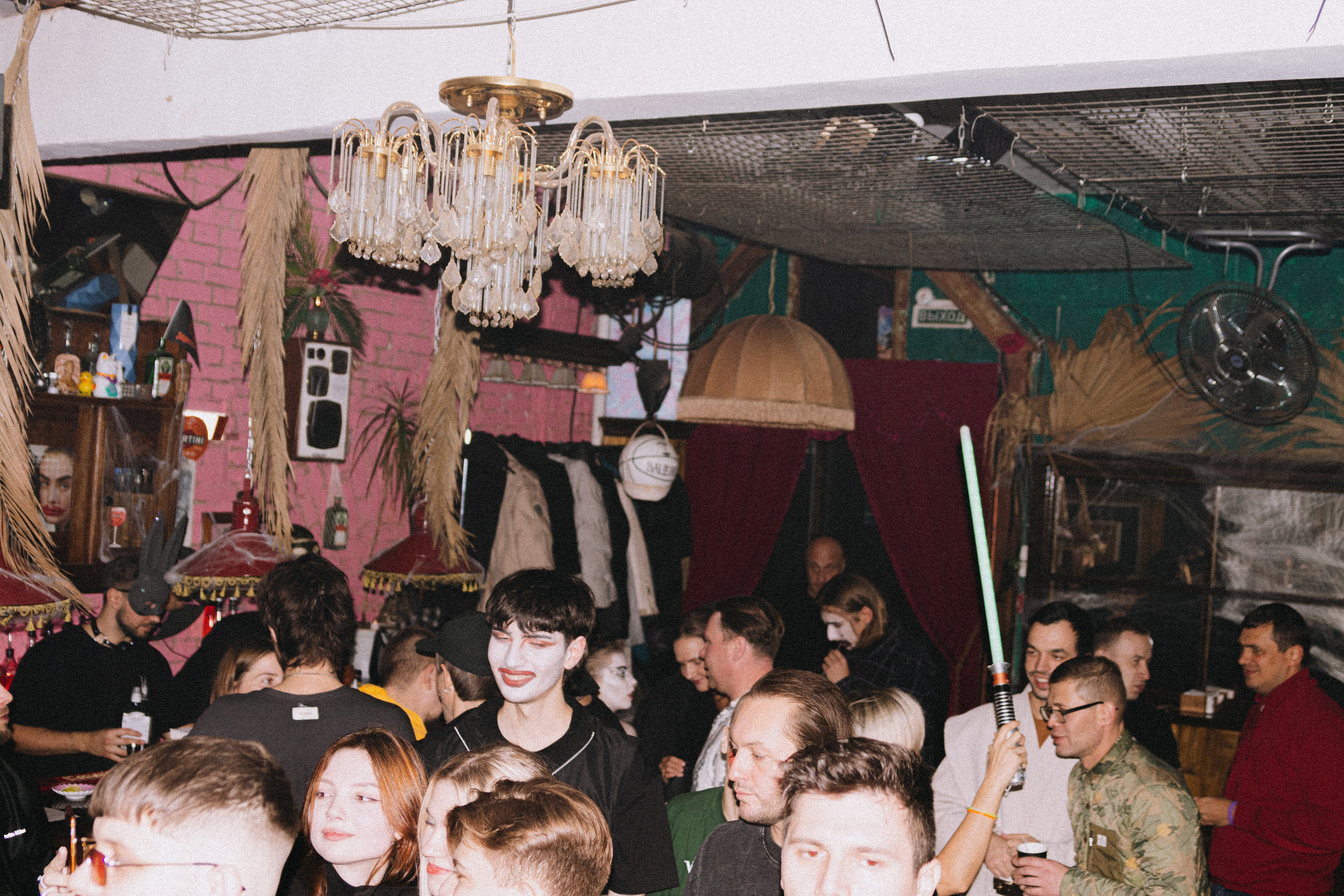 Тусовки. Фотограф Егор Огородов