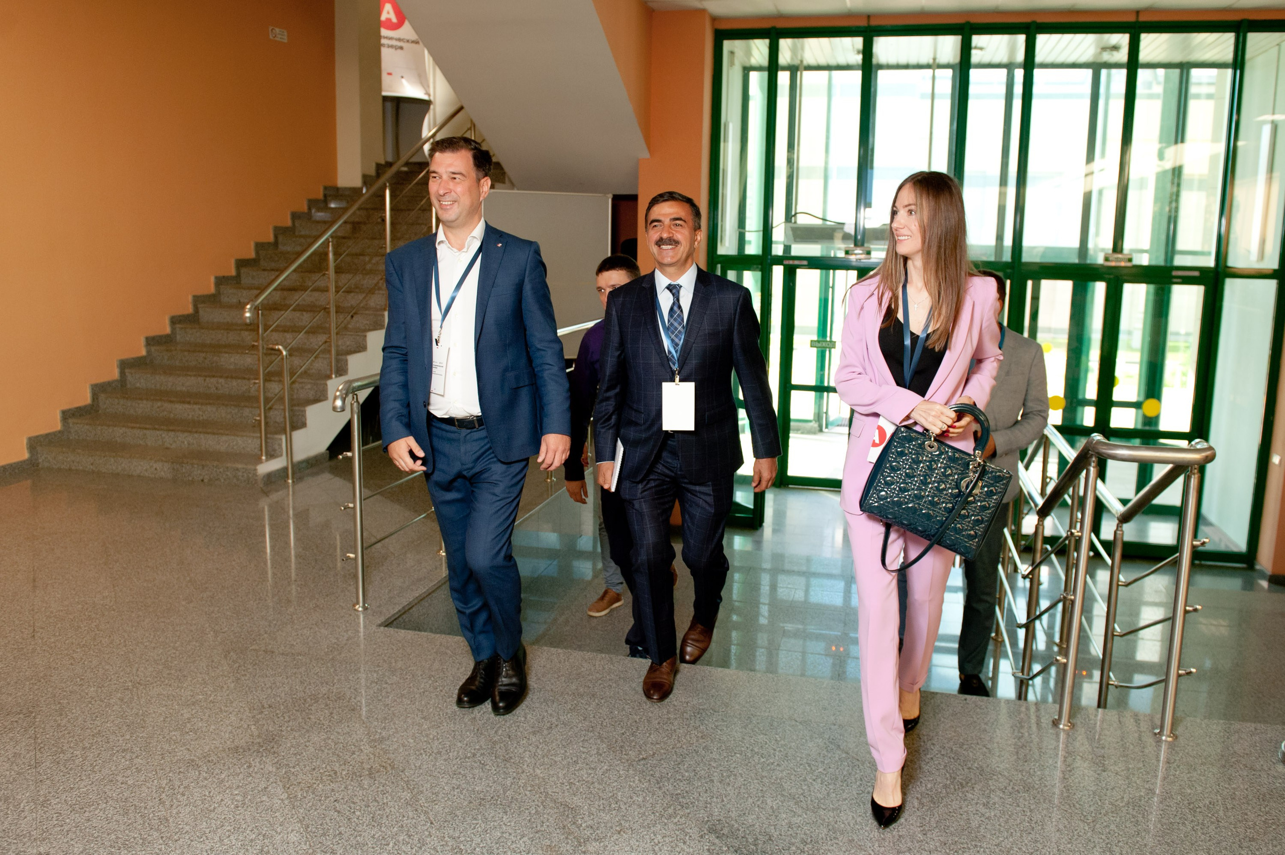 ГУУ — Академрезерв (обзор 7-дневной сессии). Репортажный фотограф и видеограф Слава Думчев. Тимбилдинги, отчетники, корпоративы