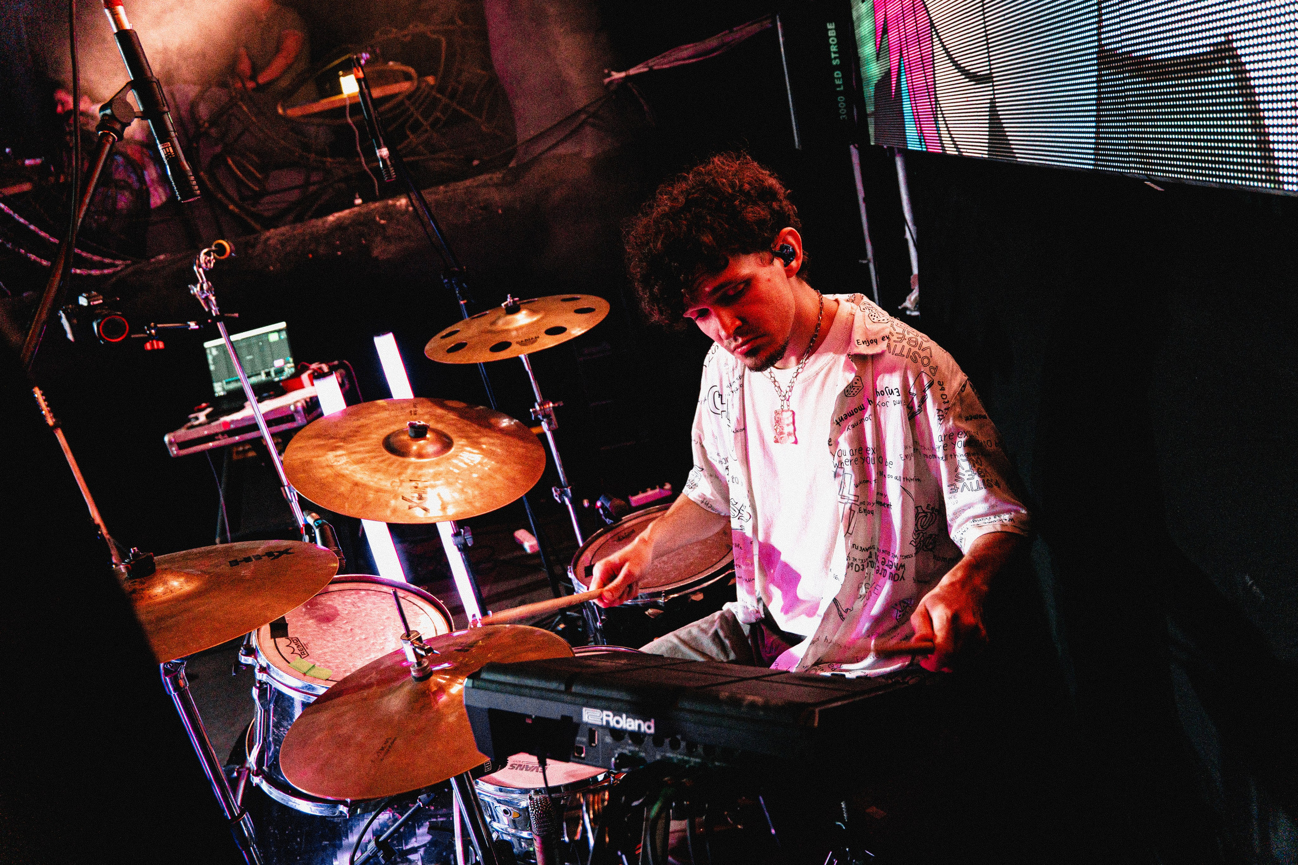 Pinkglasses. Репортажный фотограф Даниил Коваленко