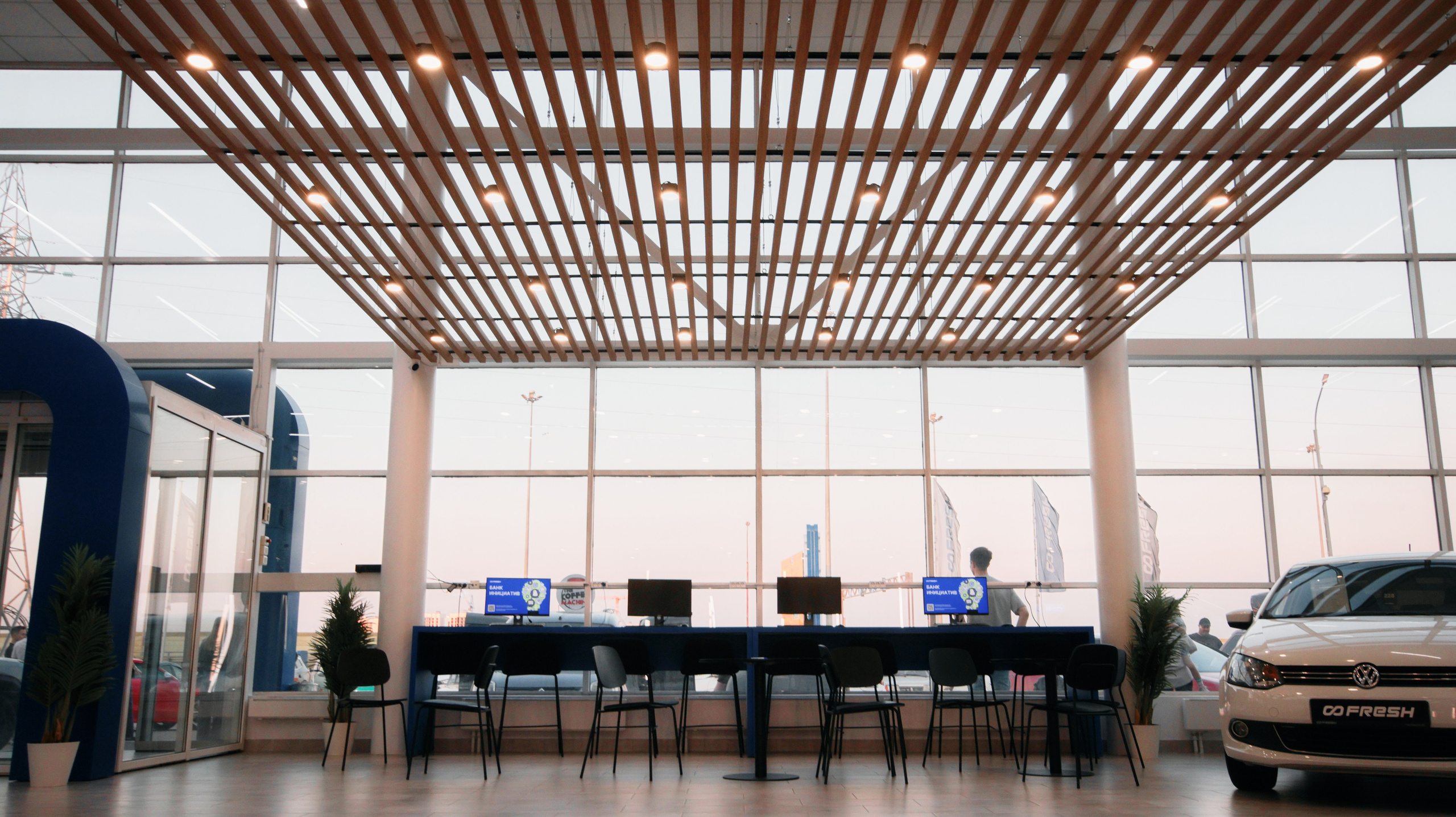 Открытие автосалона Fresh. Репортажная и свадебная фото- и видео съемка Воронеж