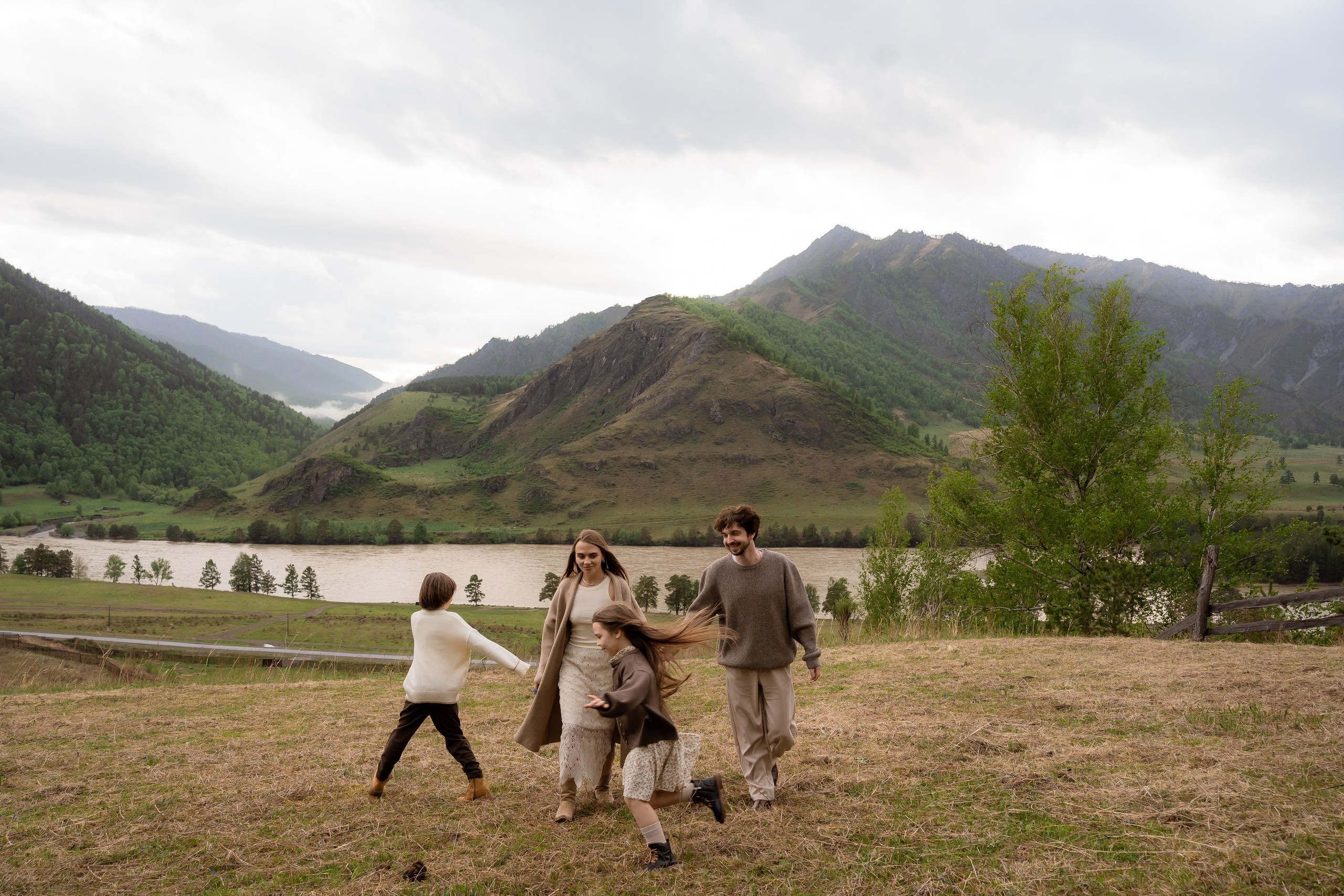 Сережа, Надя, Аня, Арсений. Свадебный фотограф в Воронеже Дарья Володарская