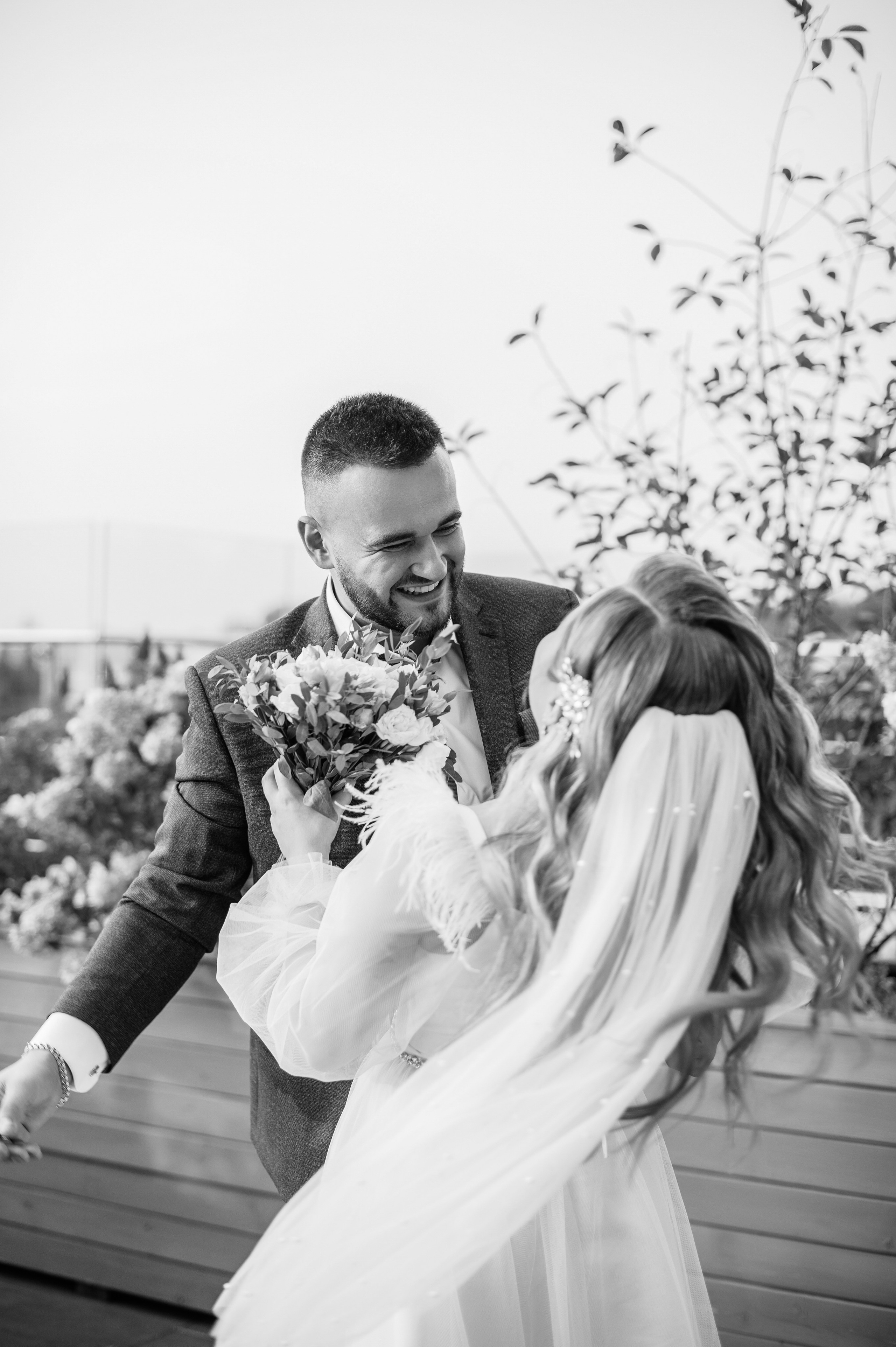 Свадебная фотосессия в Брянске, ресторан «Инжир». Свадебный и репортажный фотограф видеограф Брянск/Москва