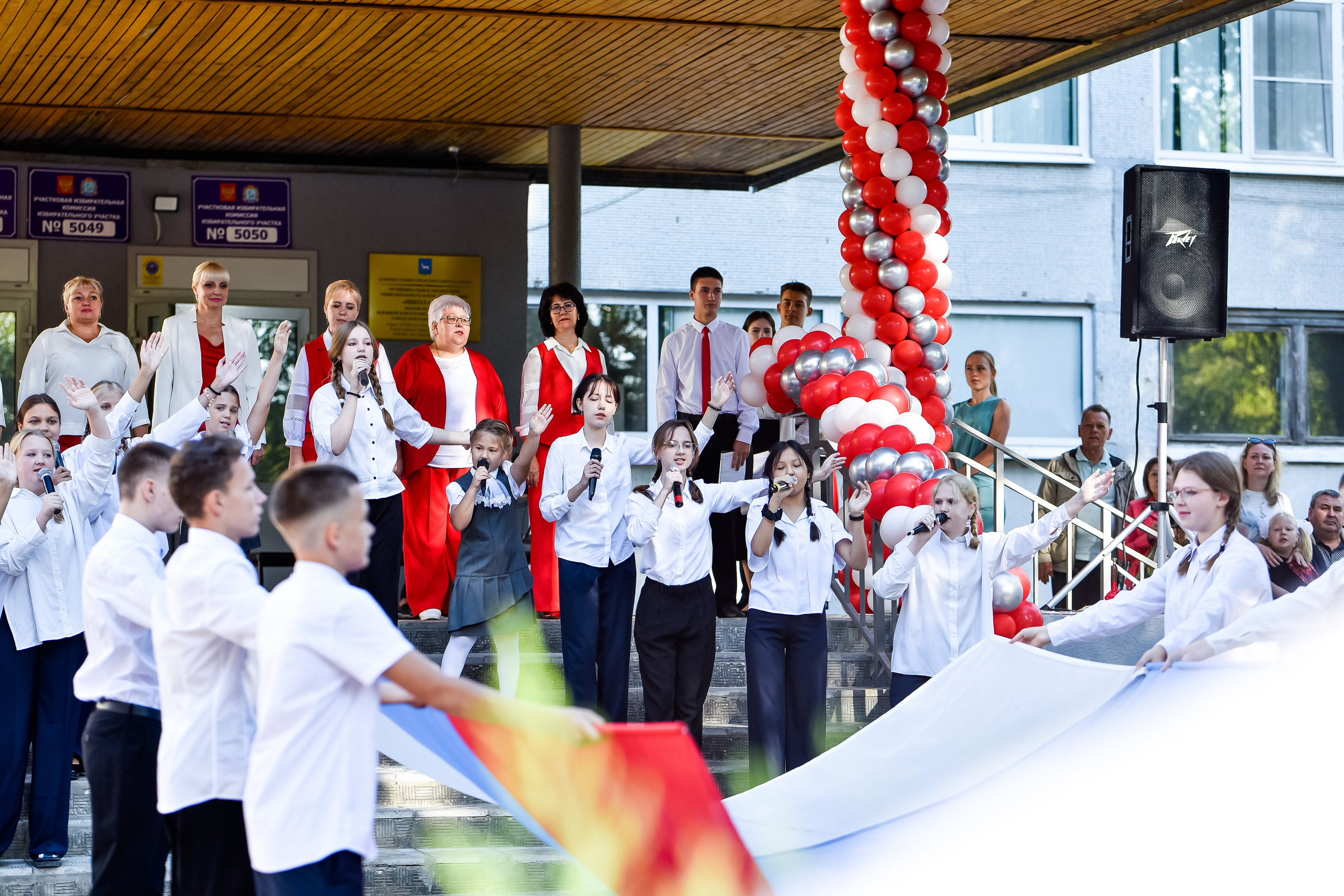 Линейка в школе № 49