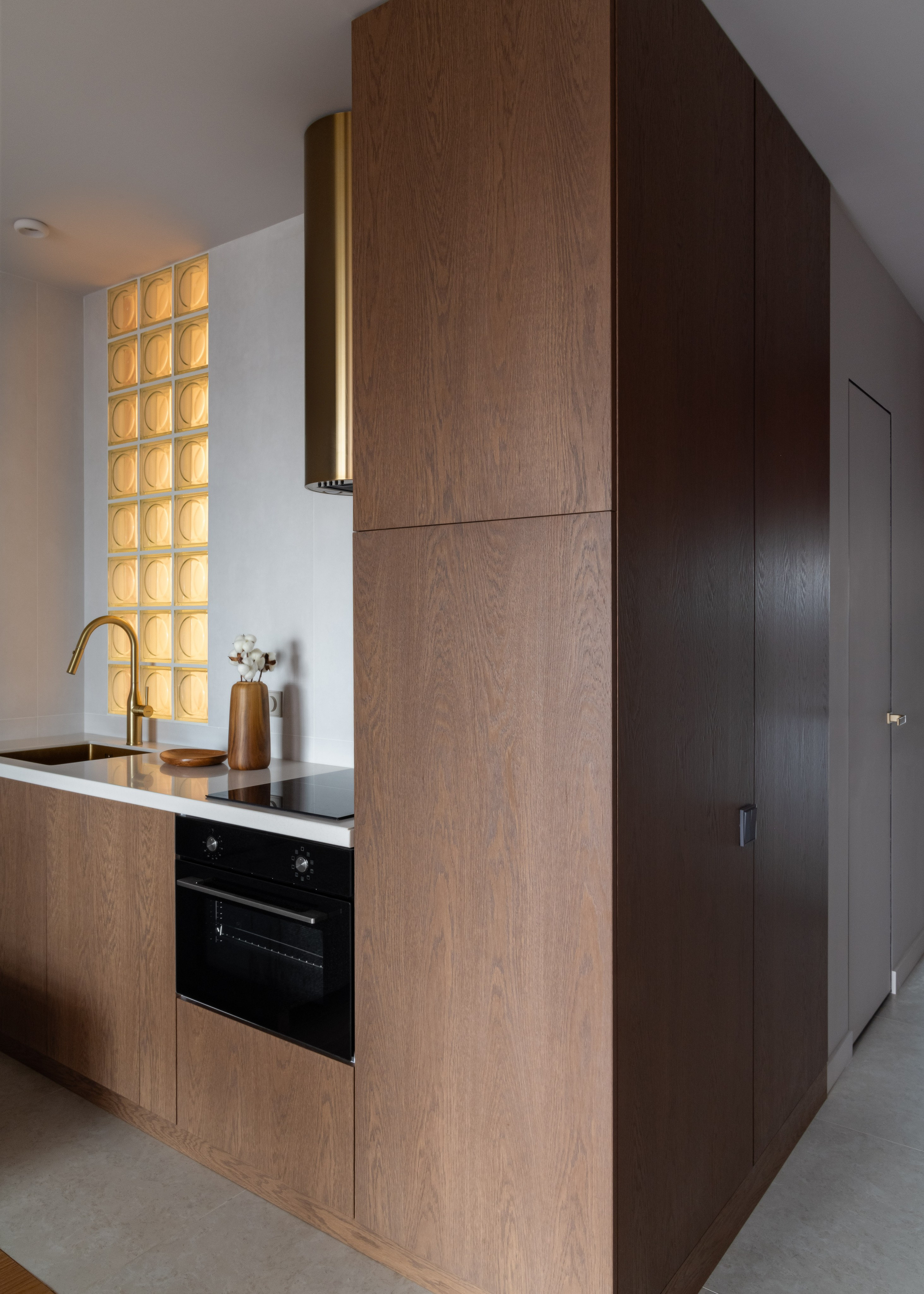 Ботаническая_ул_29. Вячеслав Лазарев фотографирую интерьеры