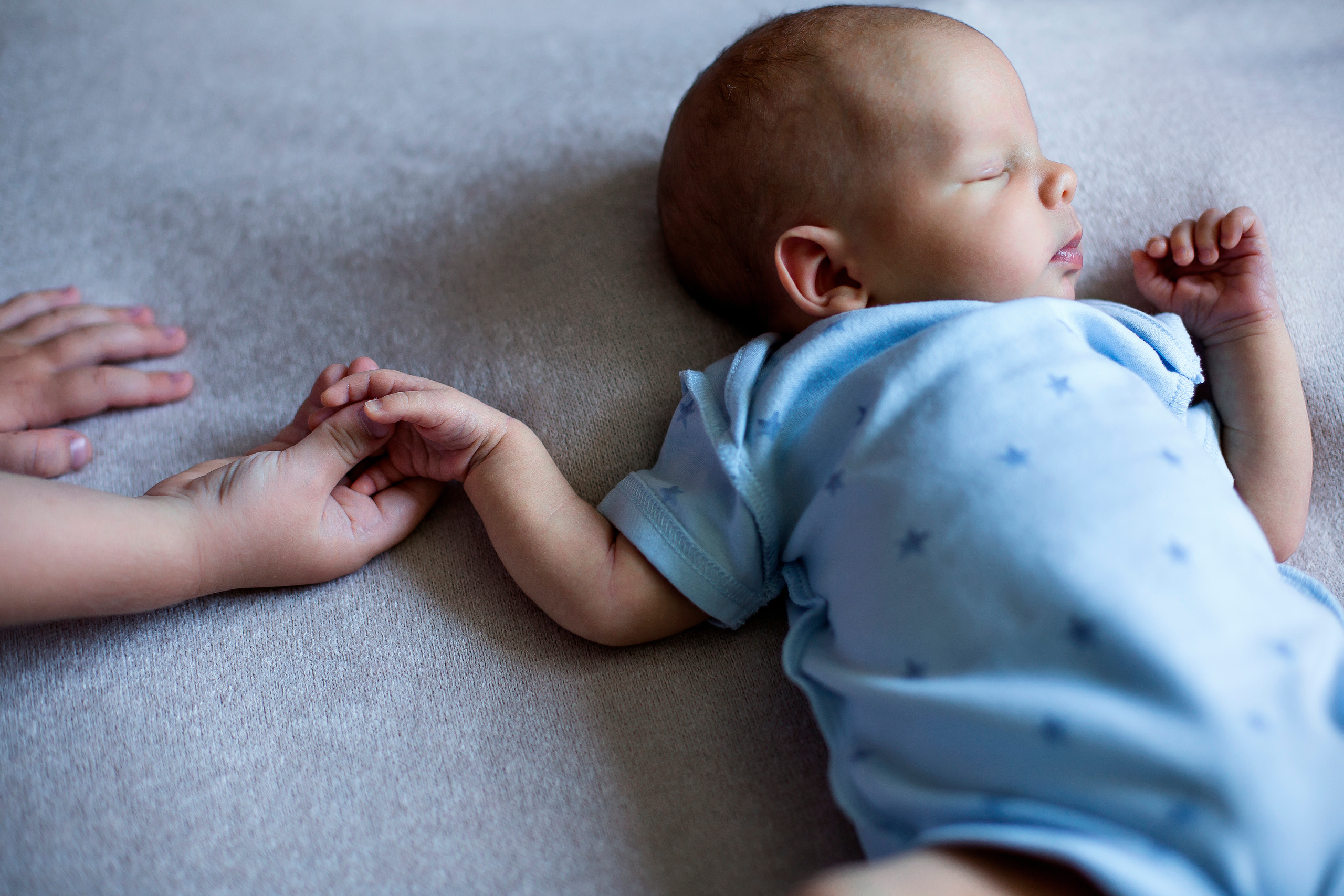 Фотосессия новорожденного дома. Фотограф в Волгограде Галина Власенко