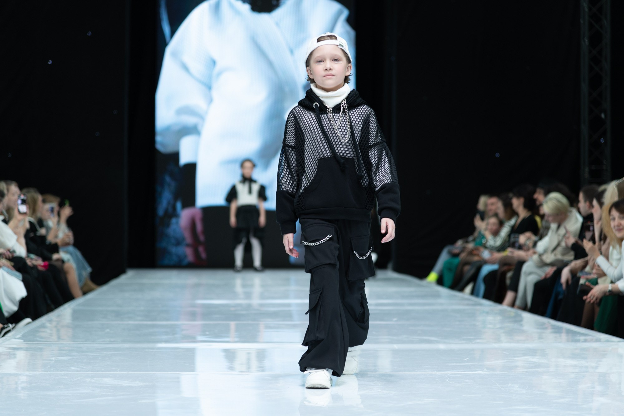 DEVUSI / 23. Sakunov Photo