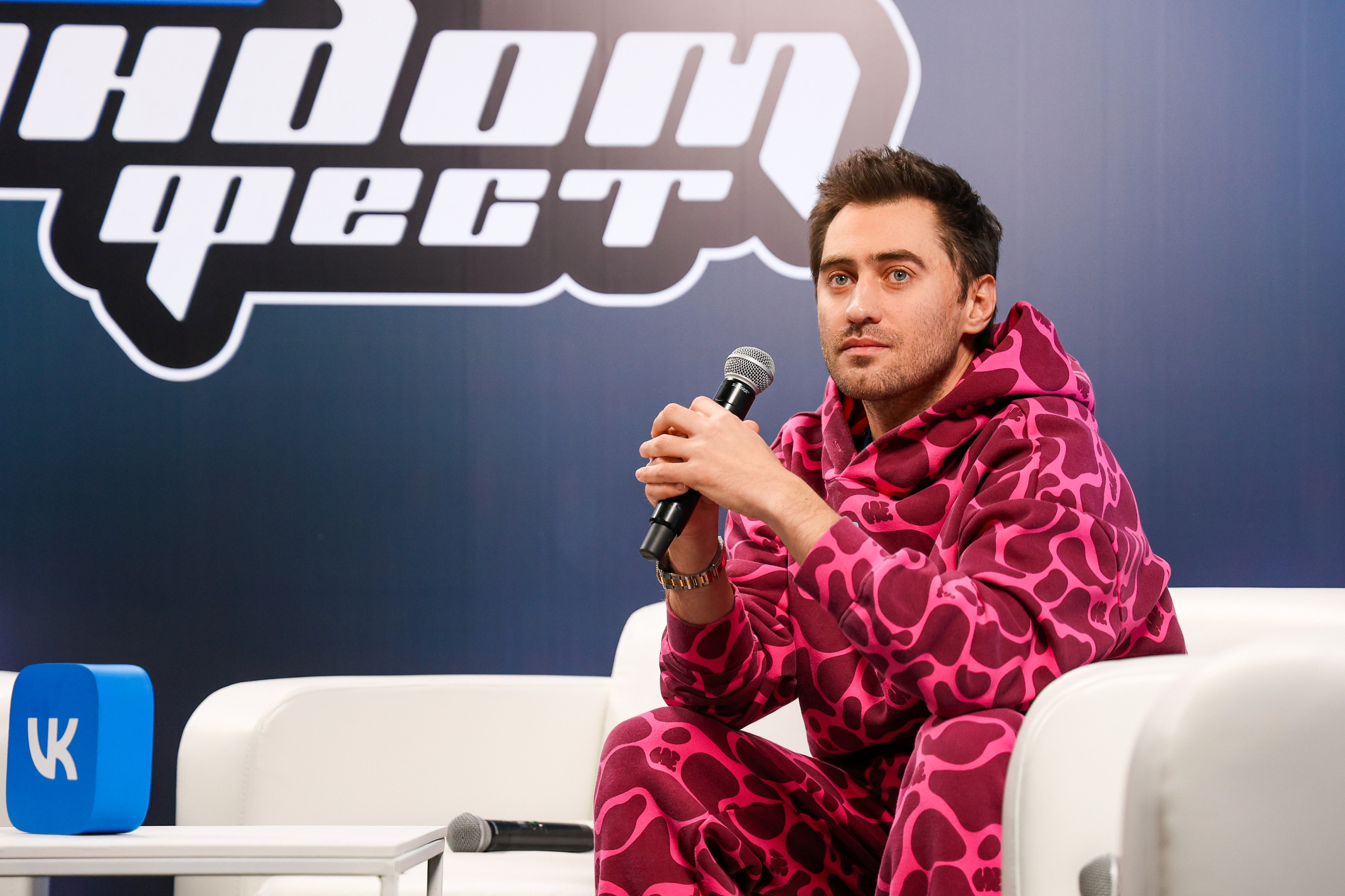 VK Fest. Показ «Стометровка» с Дмитрием Чеботарёвым. Свадебный и Event фотограф в Москве Бажина Ирина