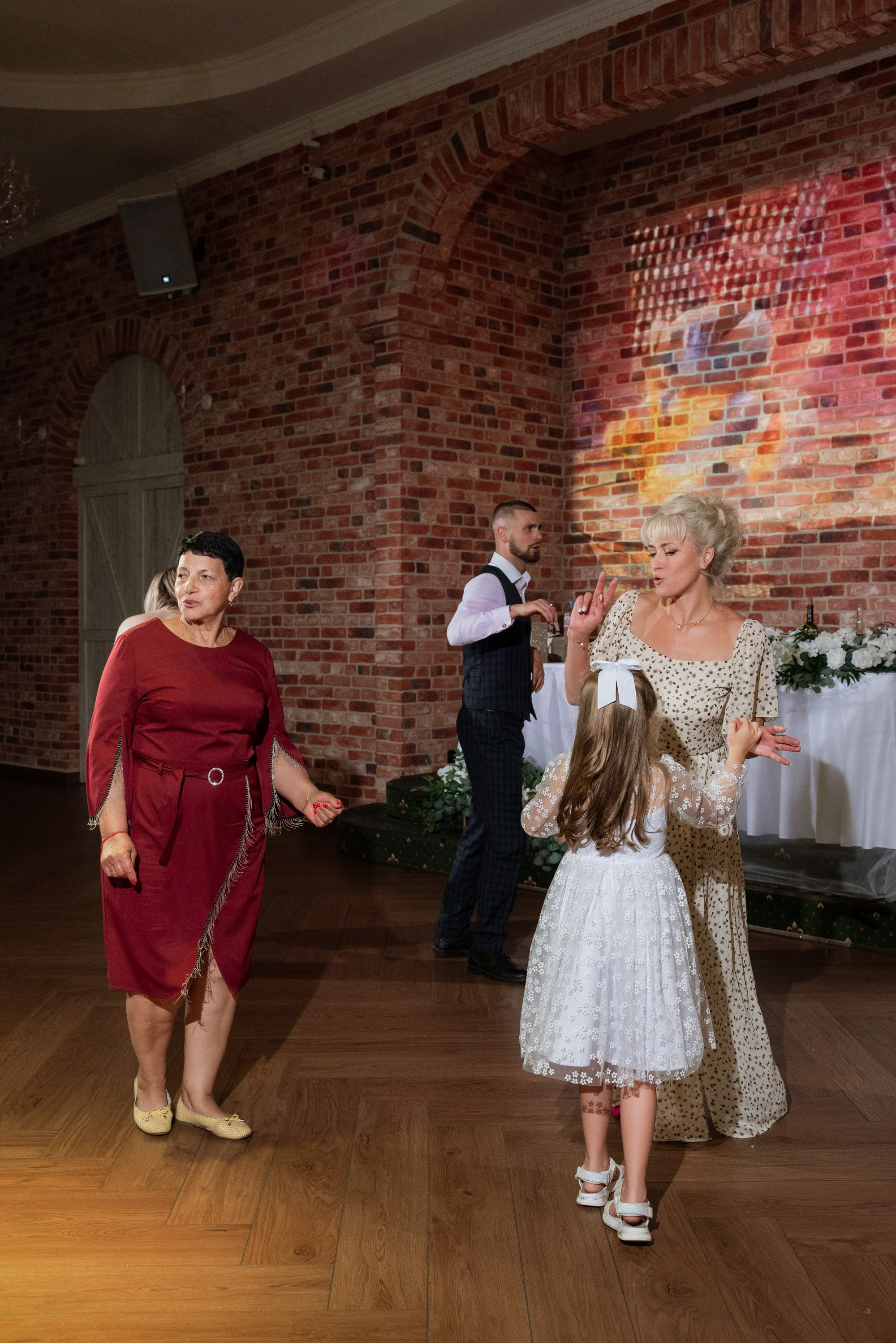 Виталий и Софья | 26.07.24. Свадебный фотограф в Санкт-Петербурге Владислава Тюльпина