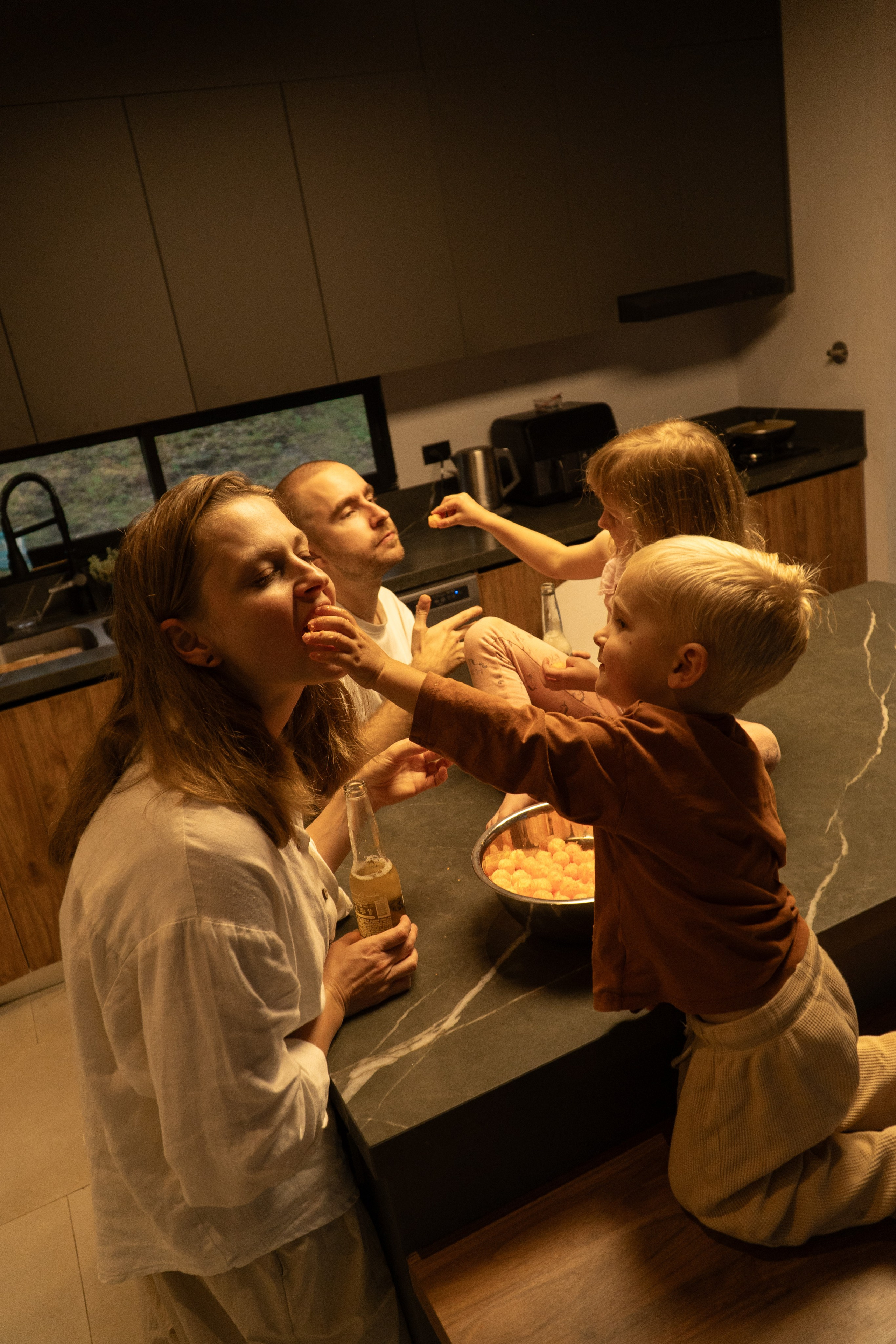 Olga and Family. Wedding Photographer in Barcelona and Medellin