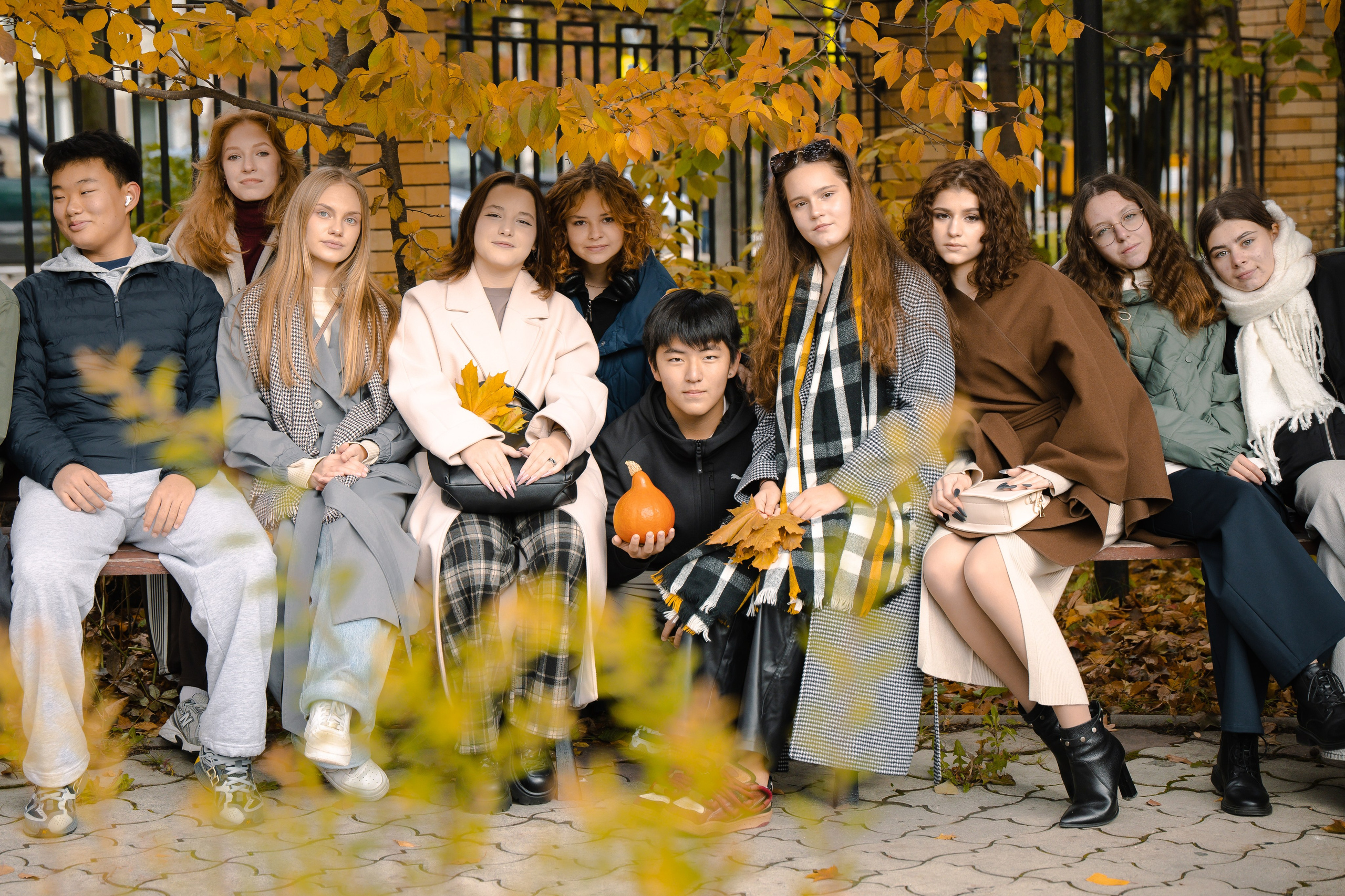 9Б фотопрогулка. Фотограф. г. Южно-Сахалинск. Олег Толстов