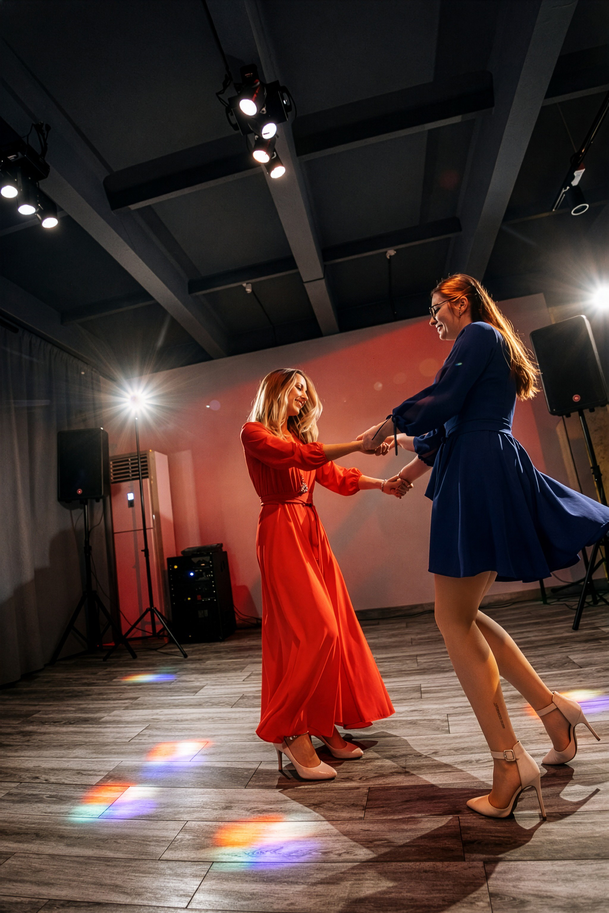 Свадебный фотограф в Екатеринбурге — Роман и Светлана: Elements и Dieci. Фотограф Дмитрий Судаков — Свадебная и репортажная съемка в Екатеринбурге и Москве