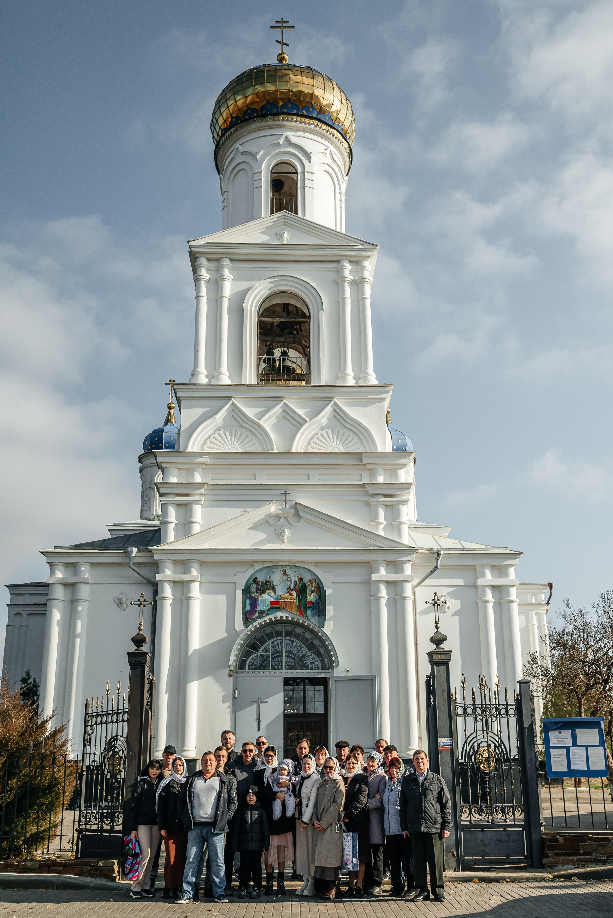 Крещение в Храме Успения Пресвятой Богородицы Гундоровский. Фотограф в Каменске-Шахтинском и парке Лога Ольга Сагал