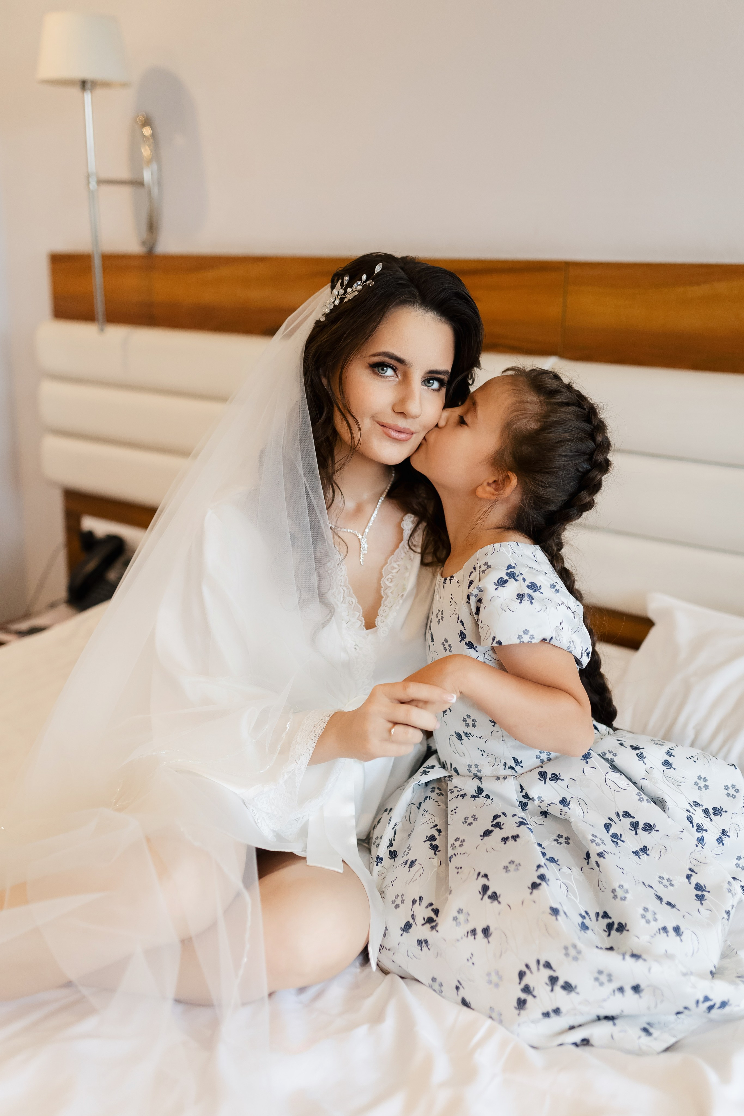 Антон и Яна. Сборы. Дом Офицеров. Выездная. Мельница. Свадебный фотограф в Хабаровске