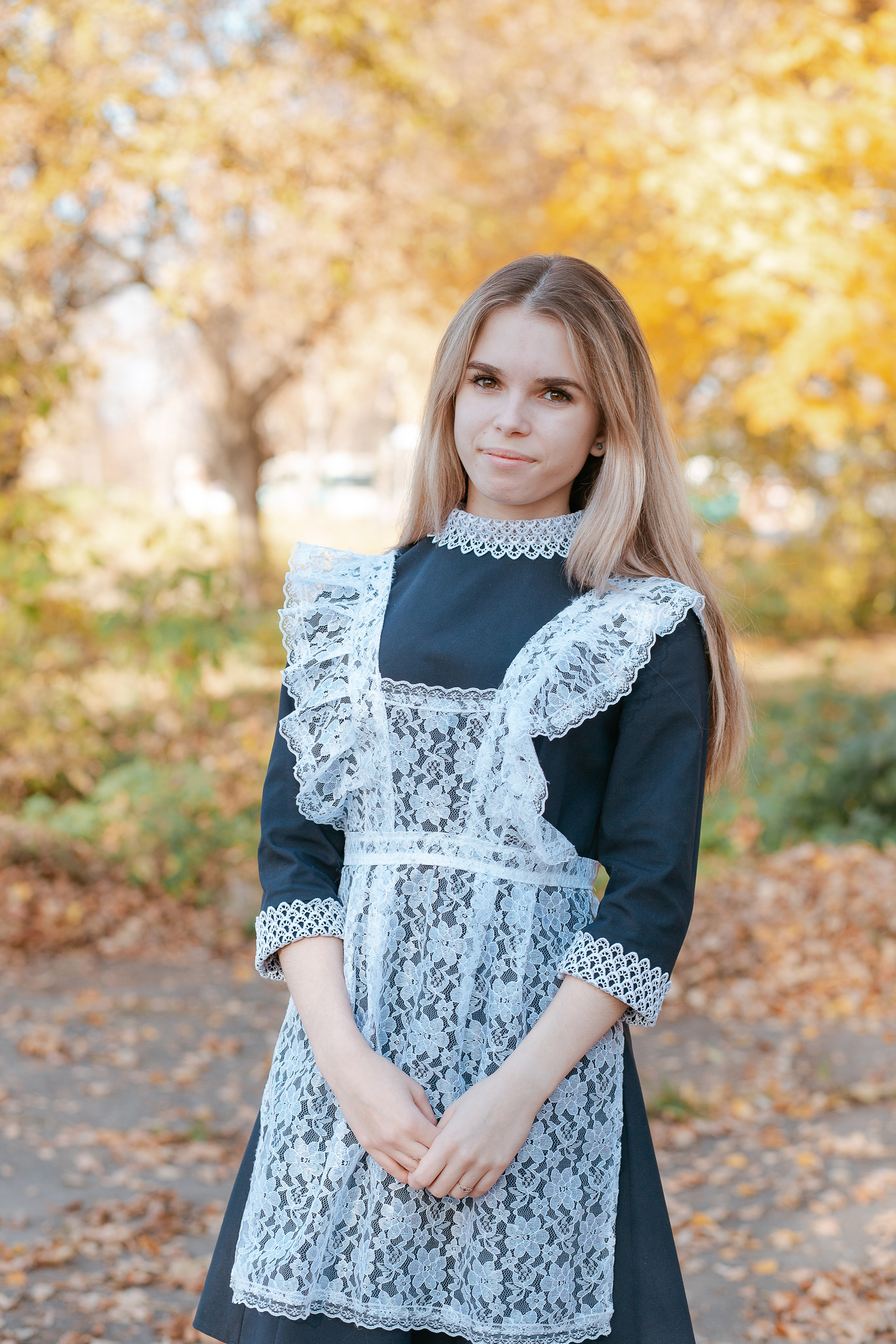 Осенняя фотосессия для выпускного альбома. Студия выпускных альбомов Остров