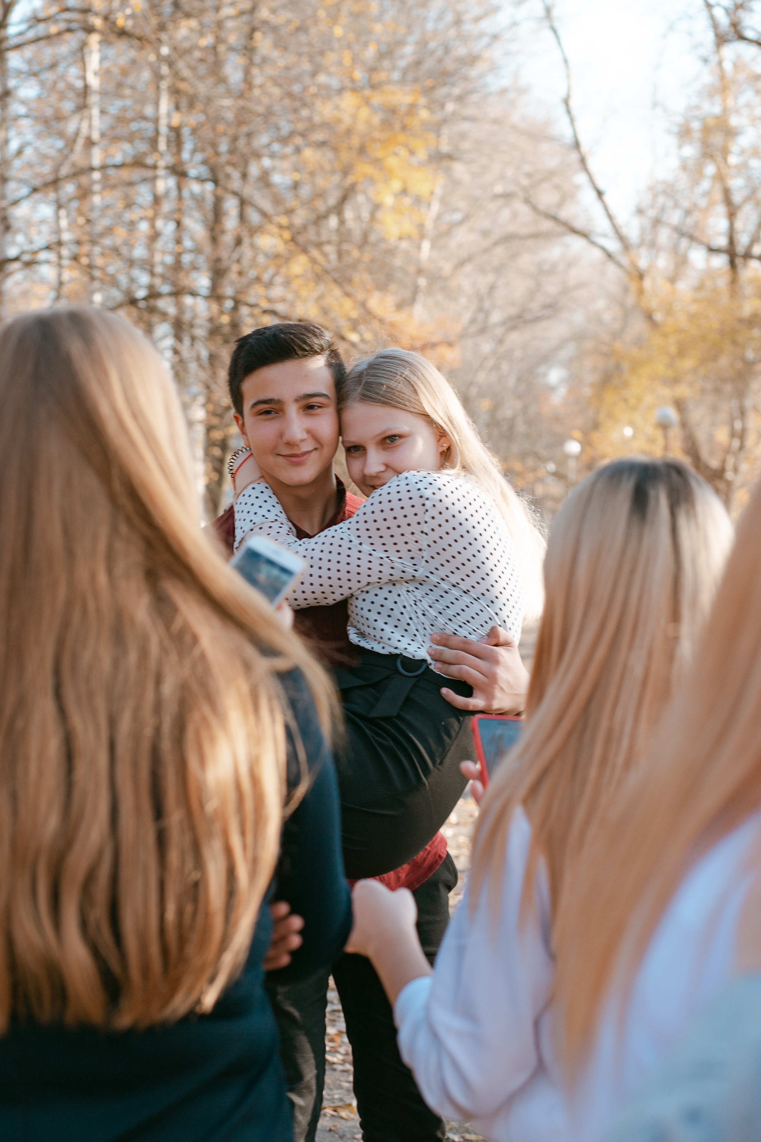 Фотосессия для выпускного альбома. Осень. Студия выпускных альбомов Остров