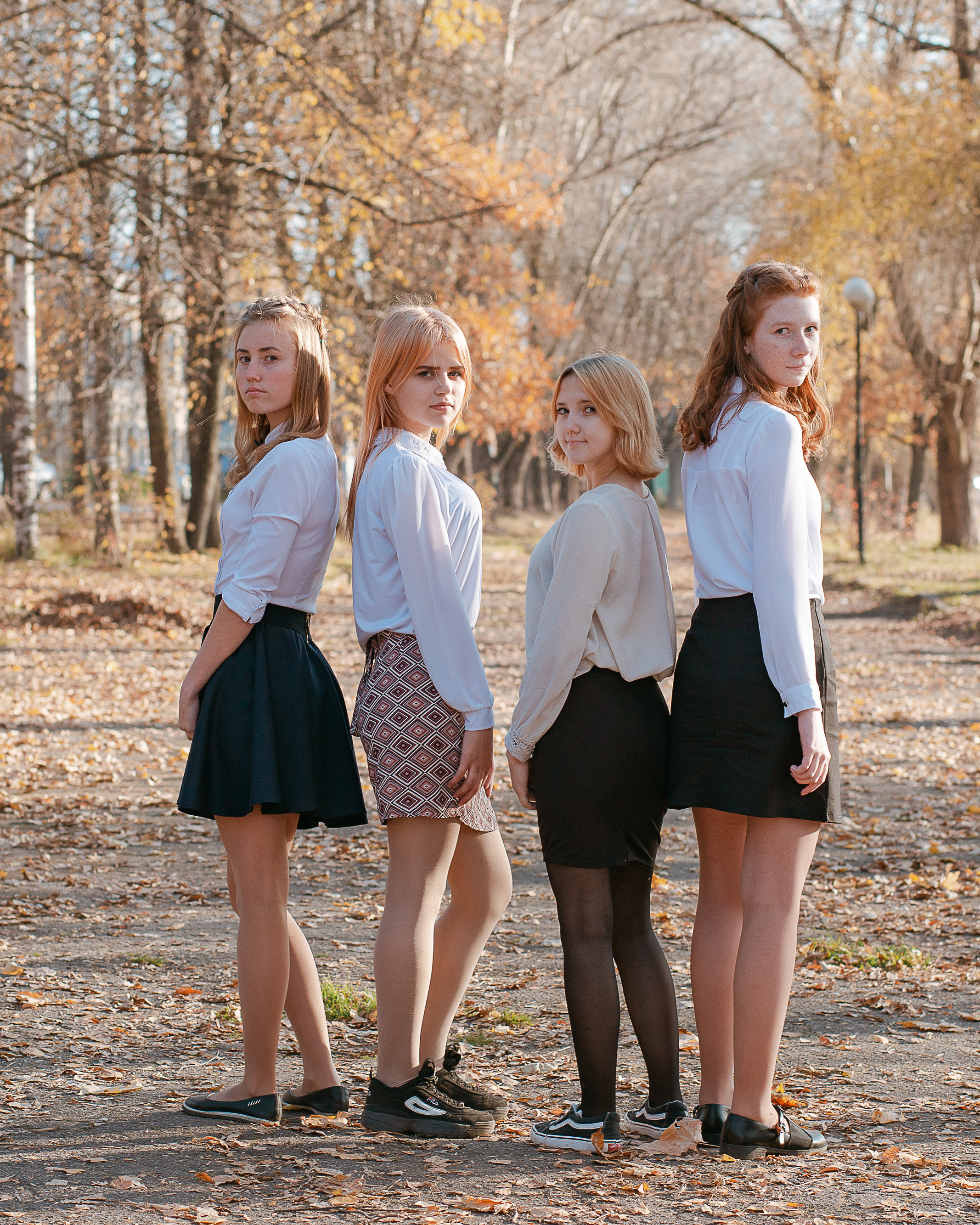 Фотосессия для выпускного альбома. Осень. Студия выпускных альбомов Остров