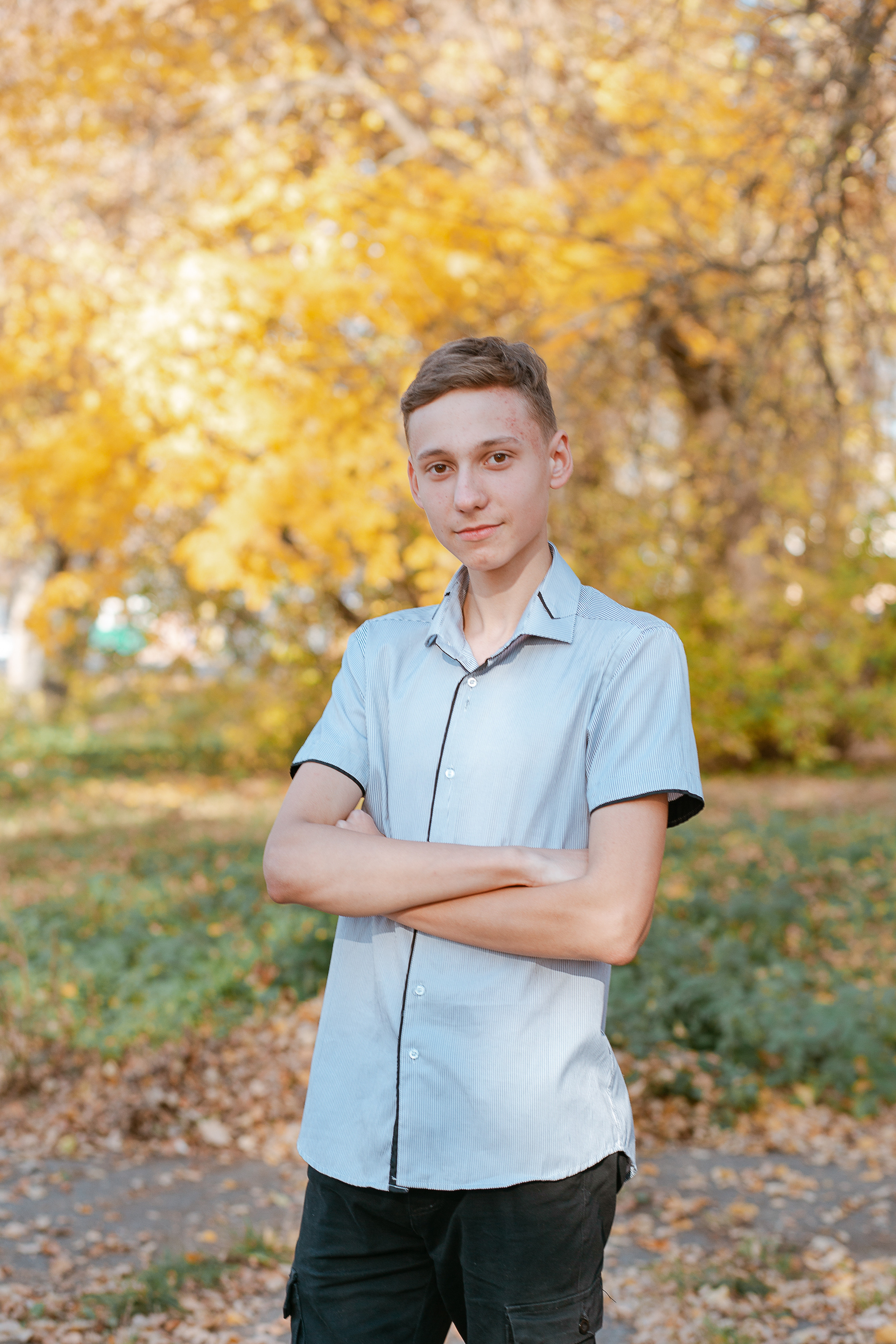 Осенняя фотосессия для выпускного альбома. Студия выпускных альбомов Остров