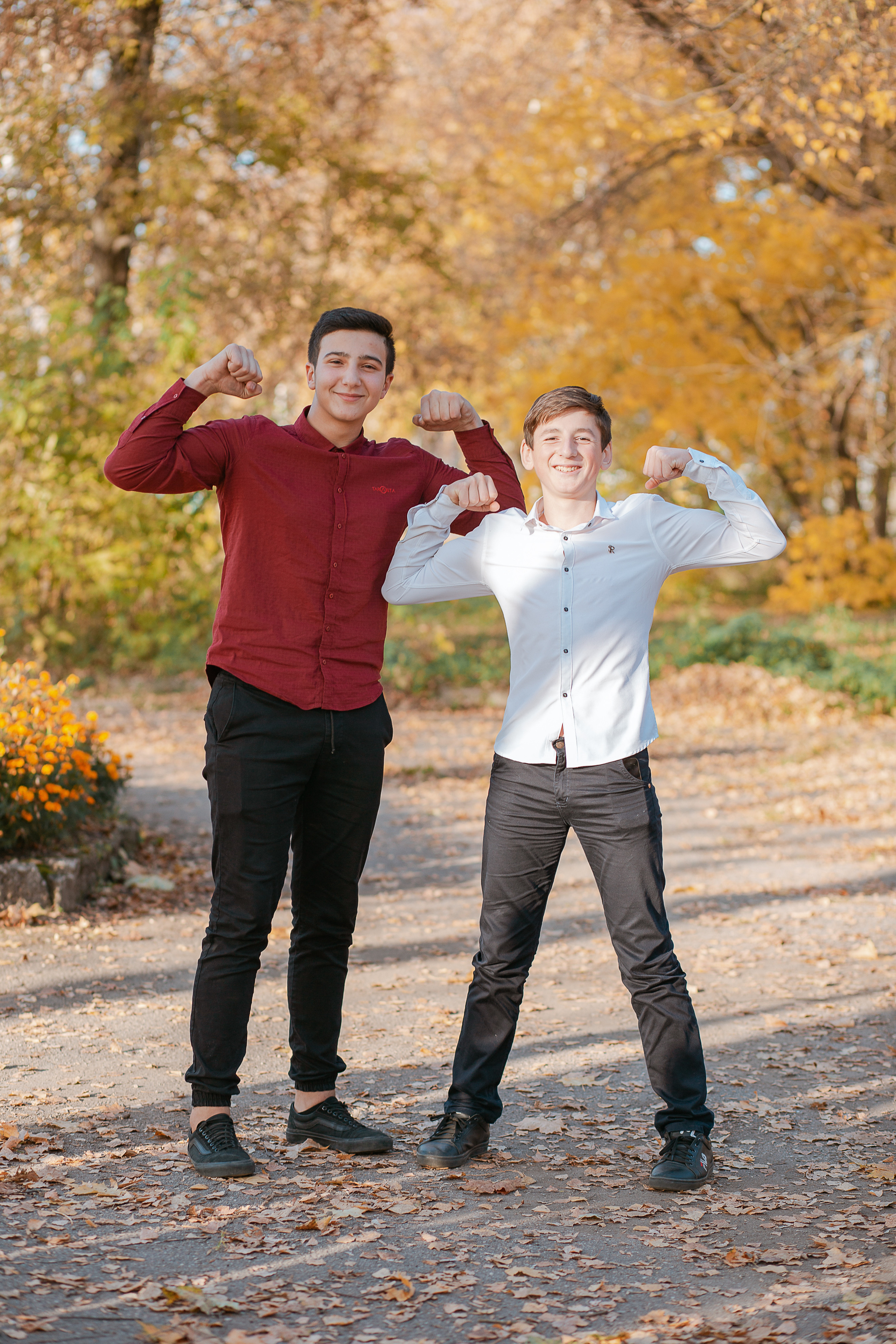 Фотосессия для выпускного альбома. Осень. Студия выпускных альбомов Остров