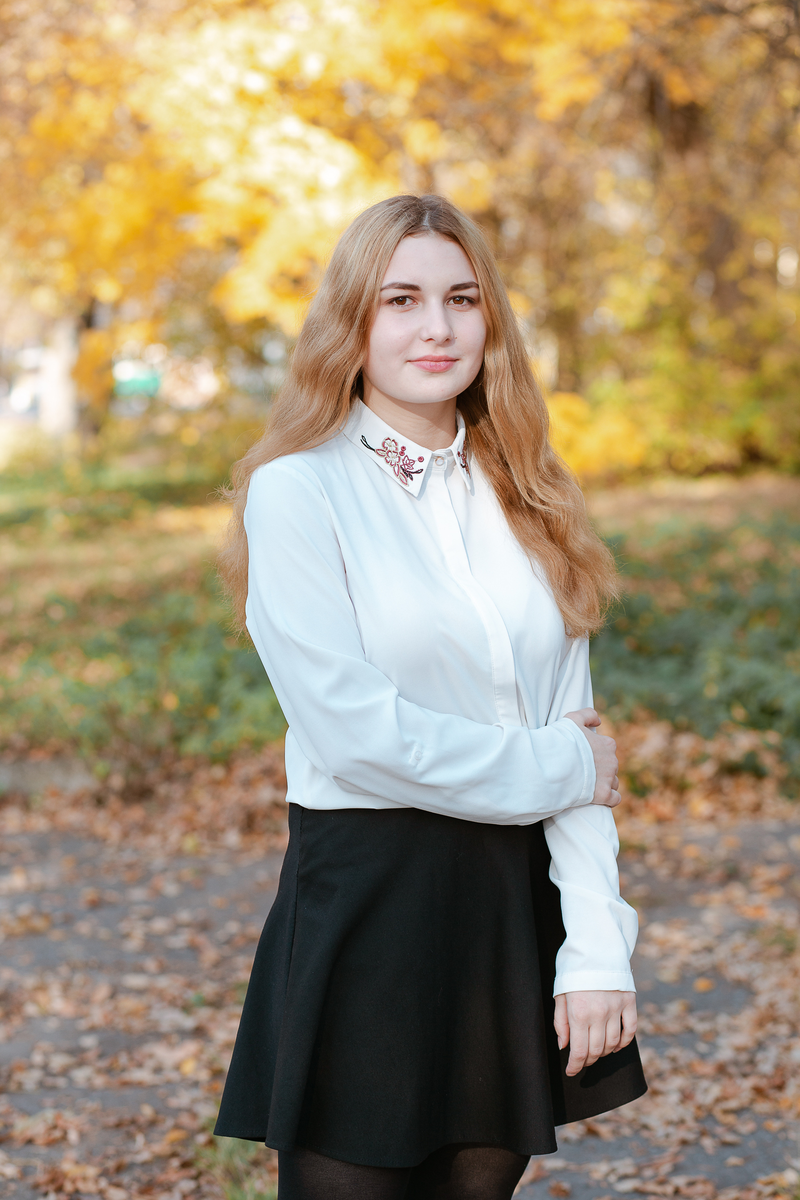 Осенняя фотосессия для выпускного альбома. Студия выпускных альбомов Остров