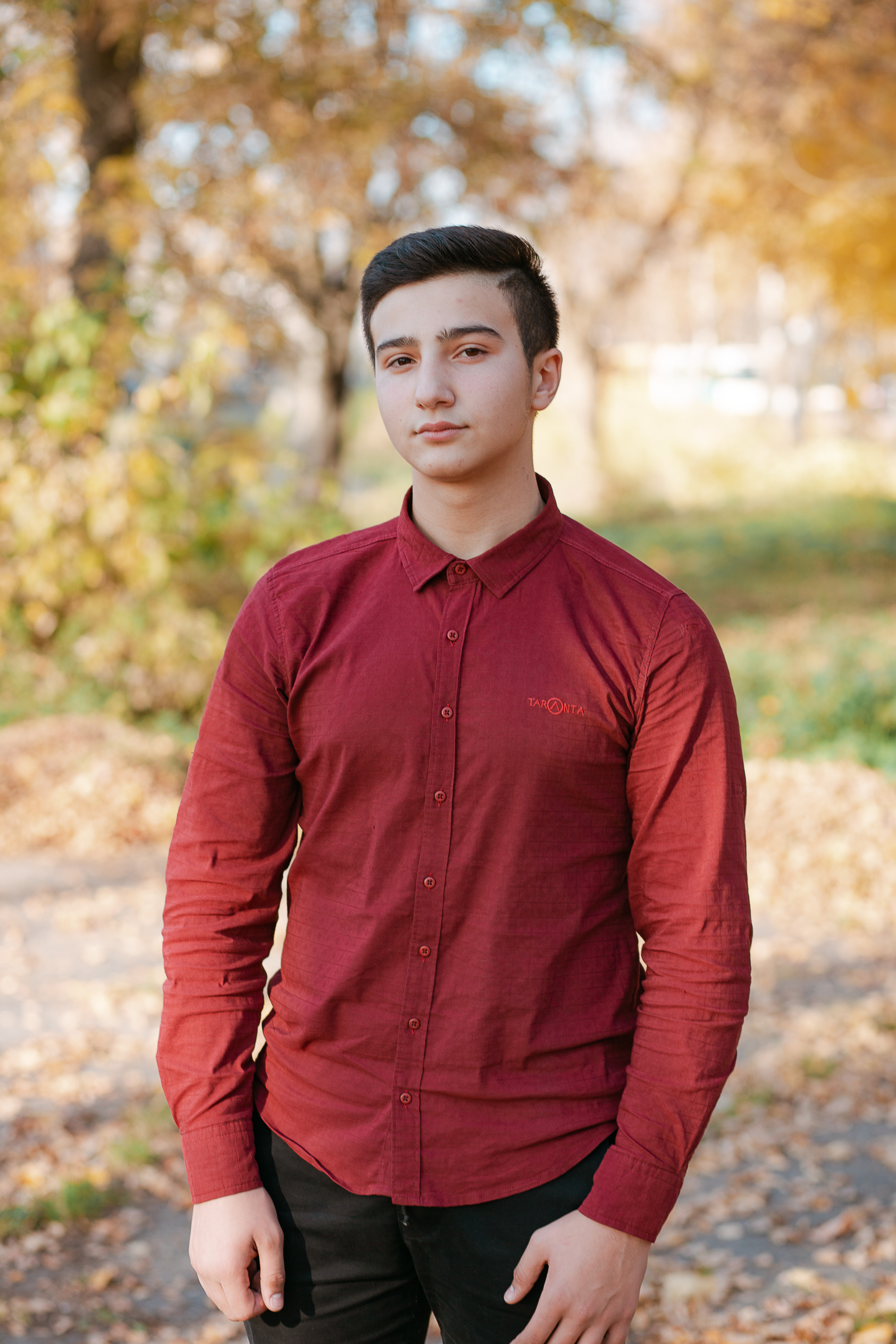 Фотосессия для выпускного альбома. Осень. Студия выпускных альбомов Остров