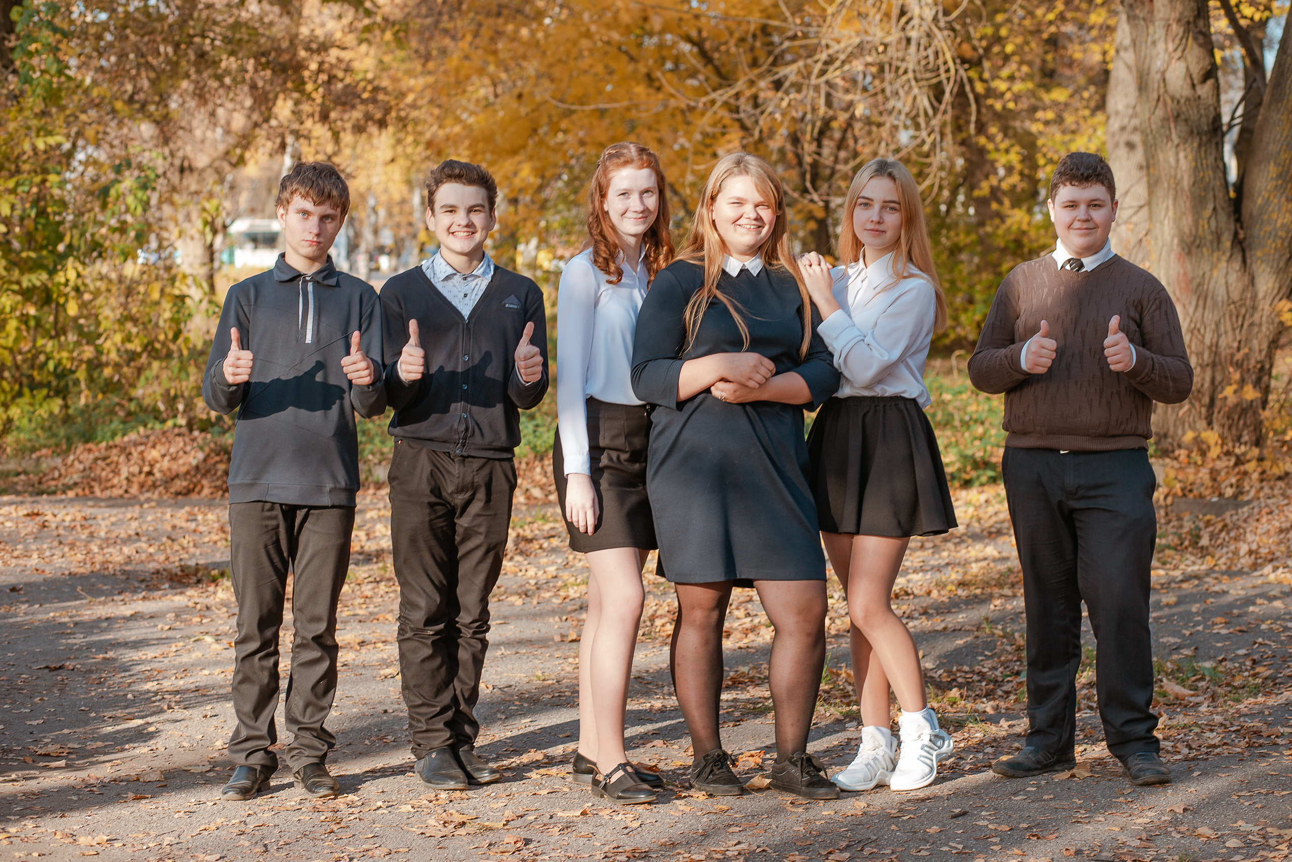 Фотосессия для выпускного альбома. Осень. Студия выпускных альбомов Остров