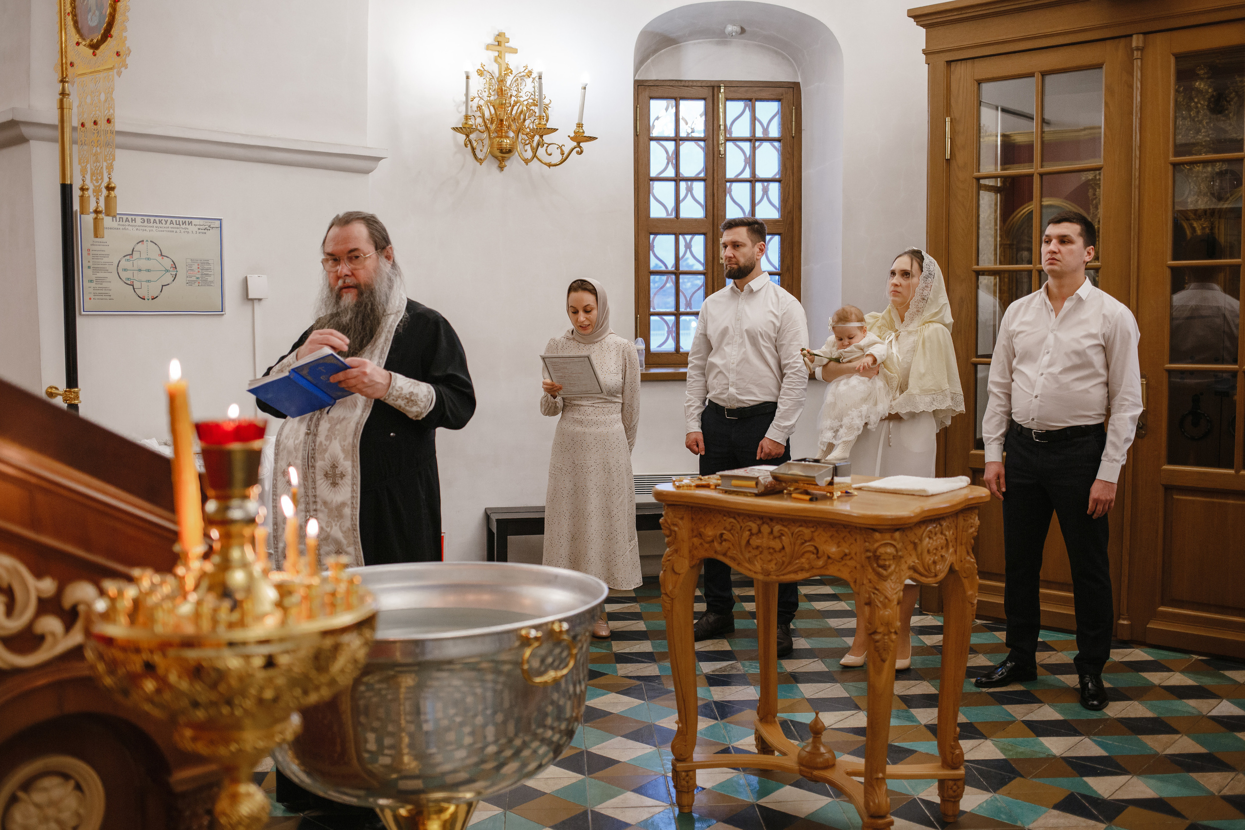 Крещение Алексии. Семейный фотограф Николаева Ольга
