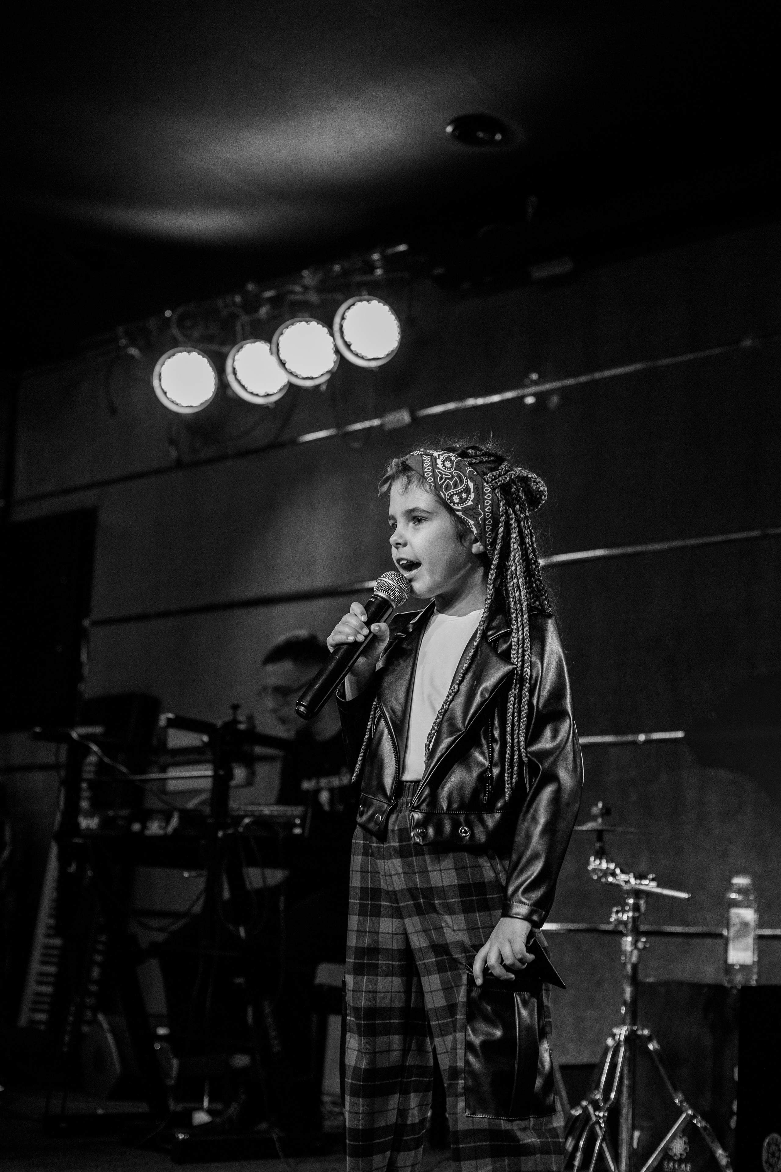 Отчетный концерт SANDLER STUDIO. Семейный фотограф Николаева Ольга