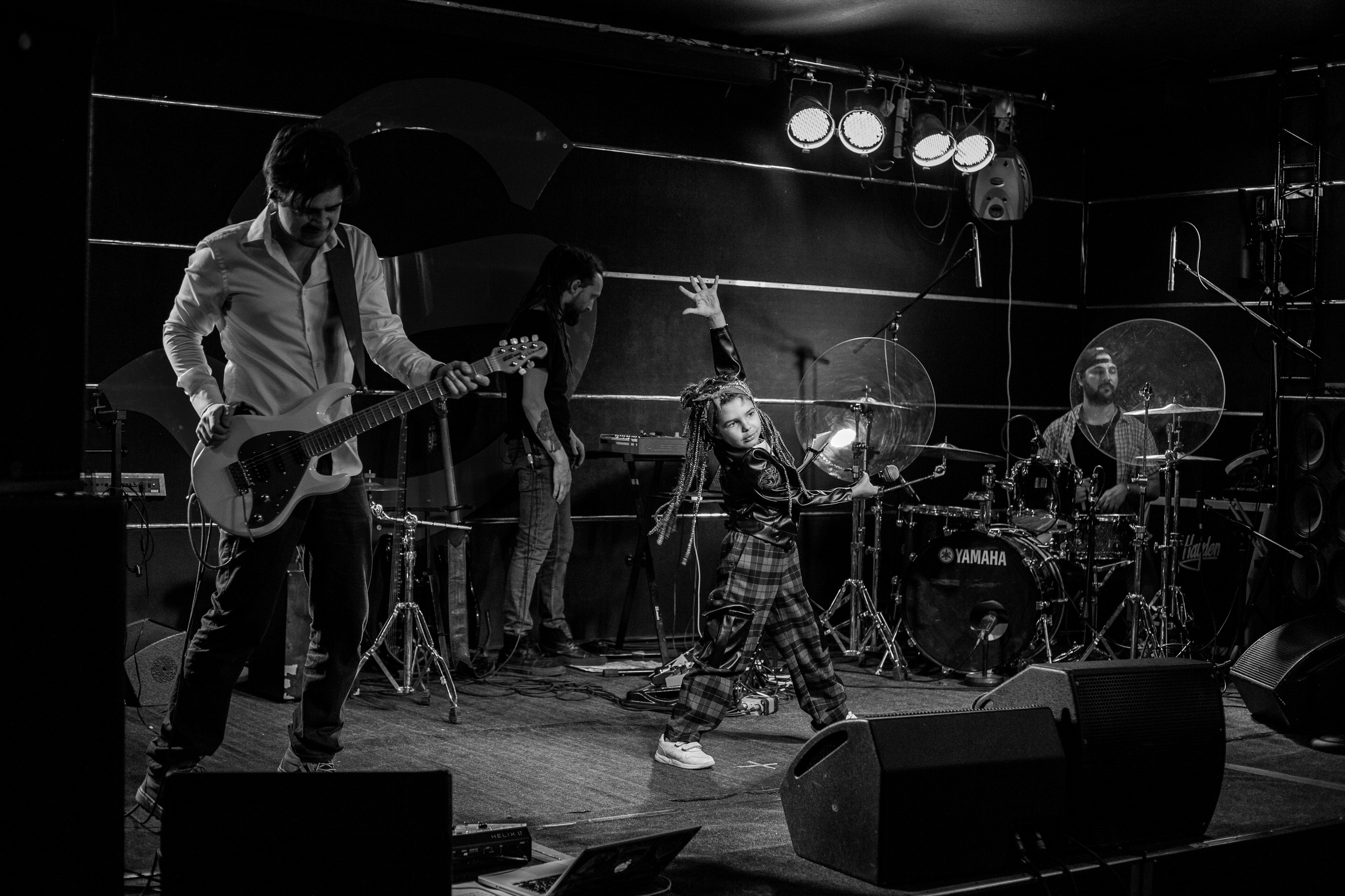 Отчетный концерт SANDLER STUDIO. Семейный фотограф Николаева Ольга