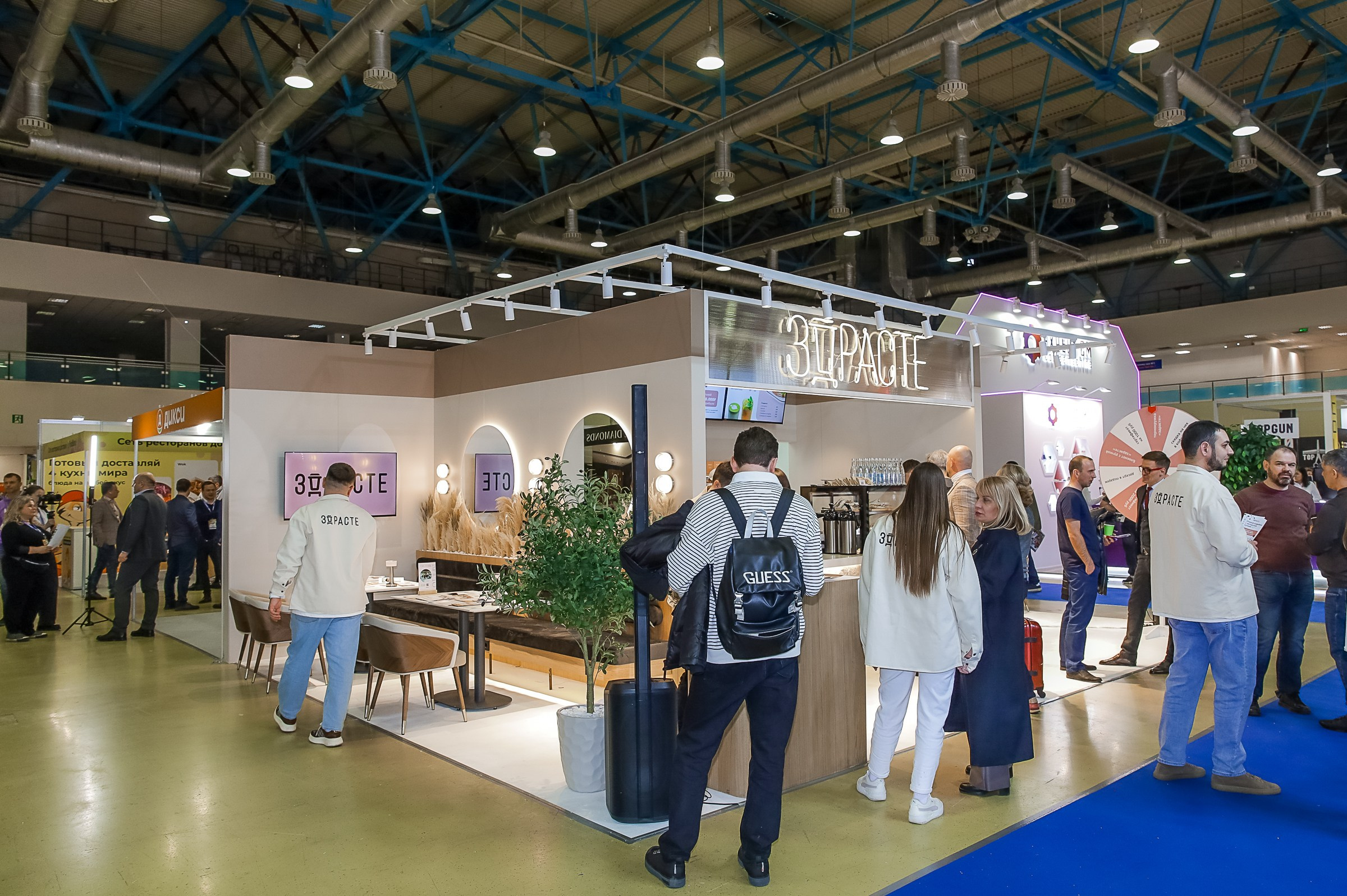 VERSOUS. ЭКСПОЦЕНТР. ЗДРАСТЕ. Фотограф в Москве Ольга Колесникова