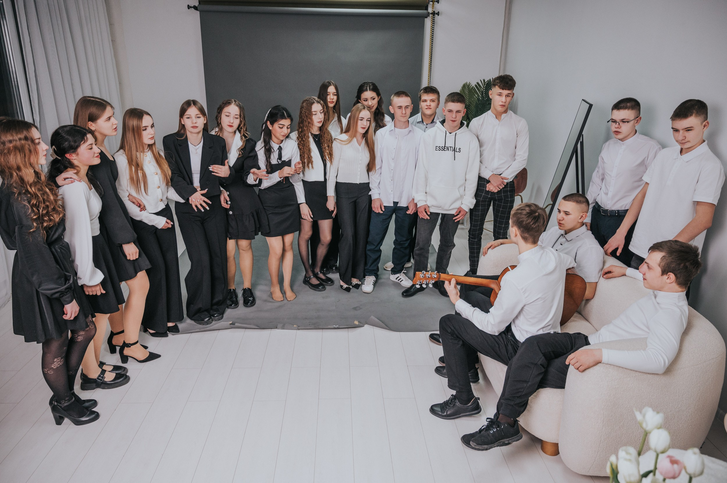 Фотостудия. Выпускные альбомы и Школьный фотограф в Алексеевке, Бирюче, Красном