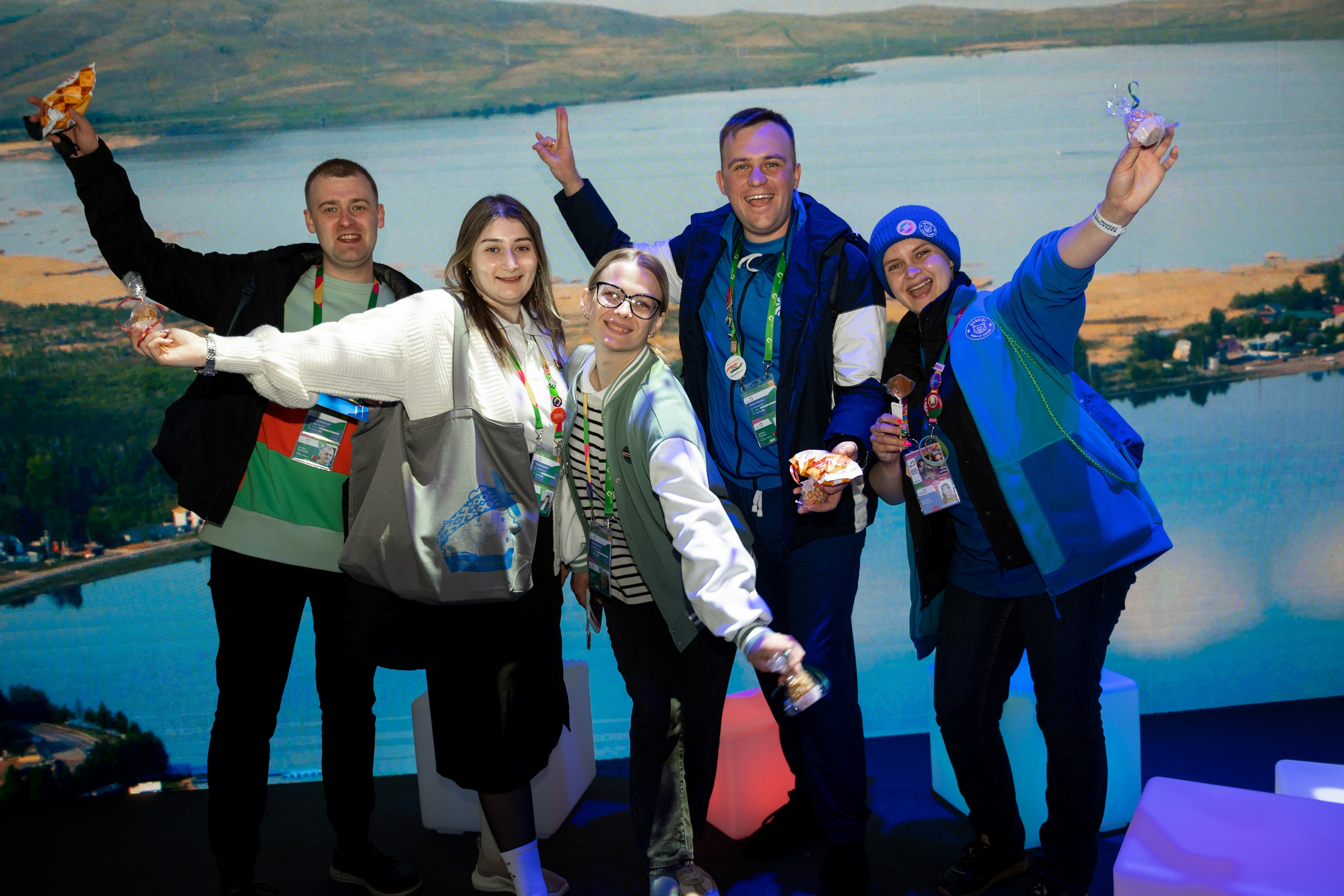 Всемирный фестиваль молодежи 2024. Свадебный и семейный фотограф София Невская