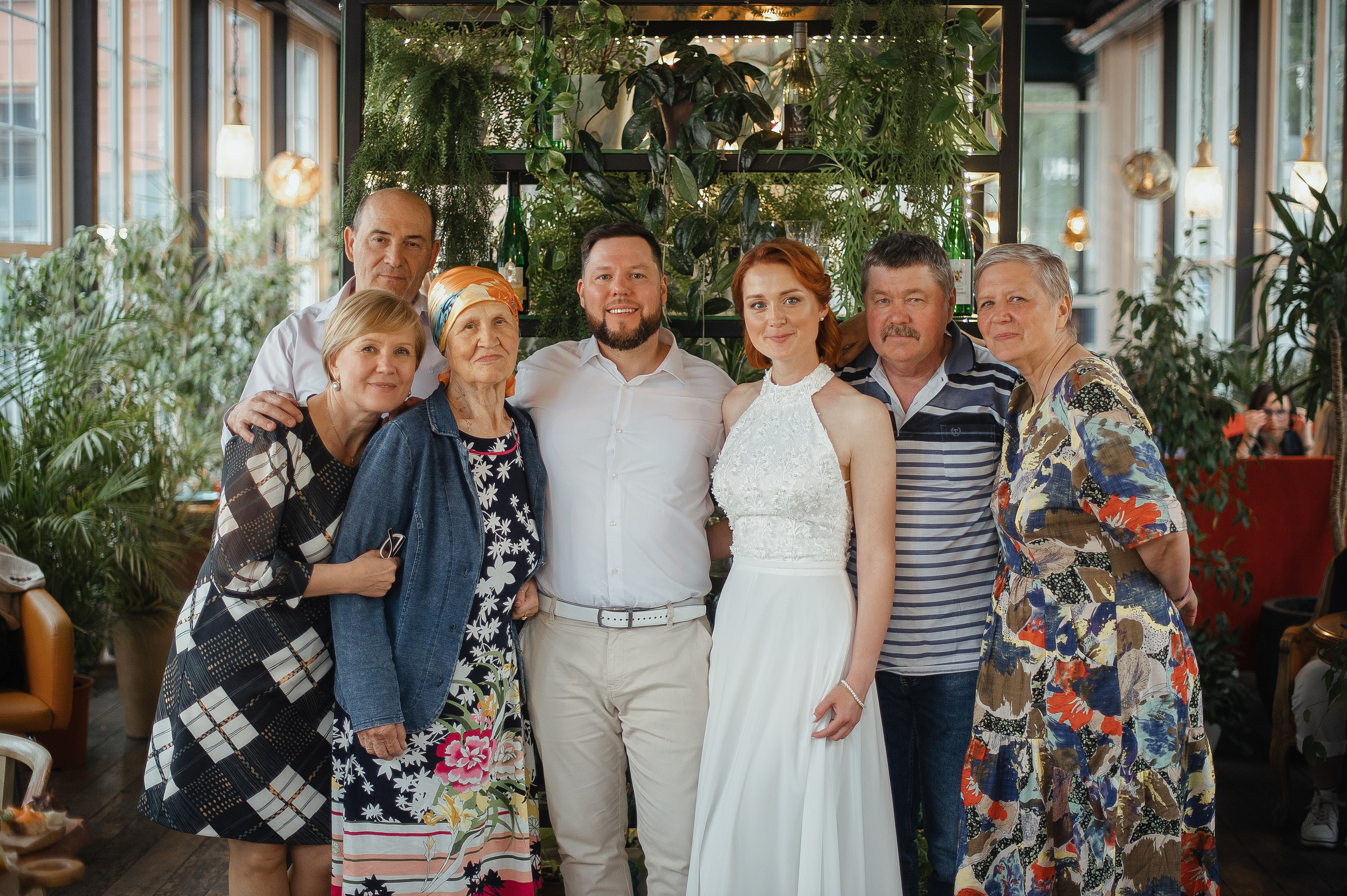 Свадебная фотосессия по историческому центру города Ярославль. Свадебный фотограф в Ярославле Денис Медоваров