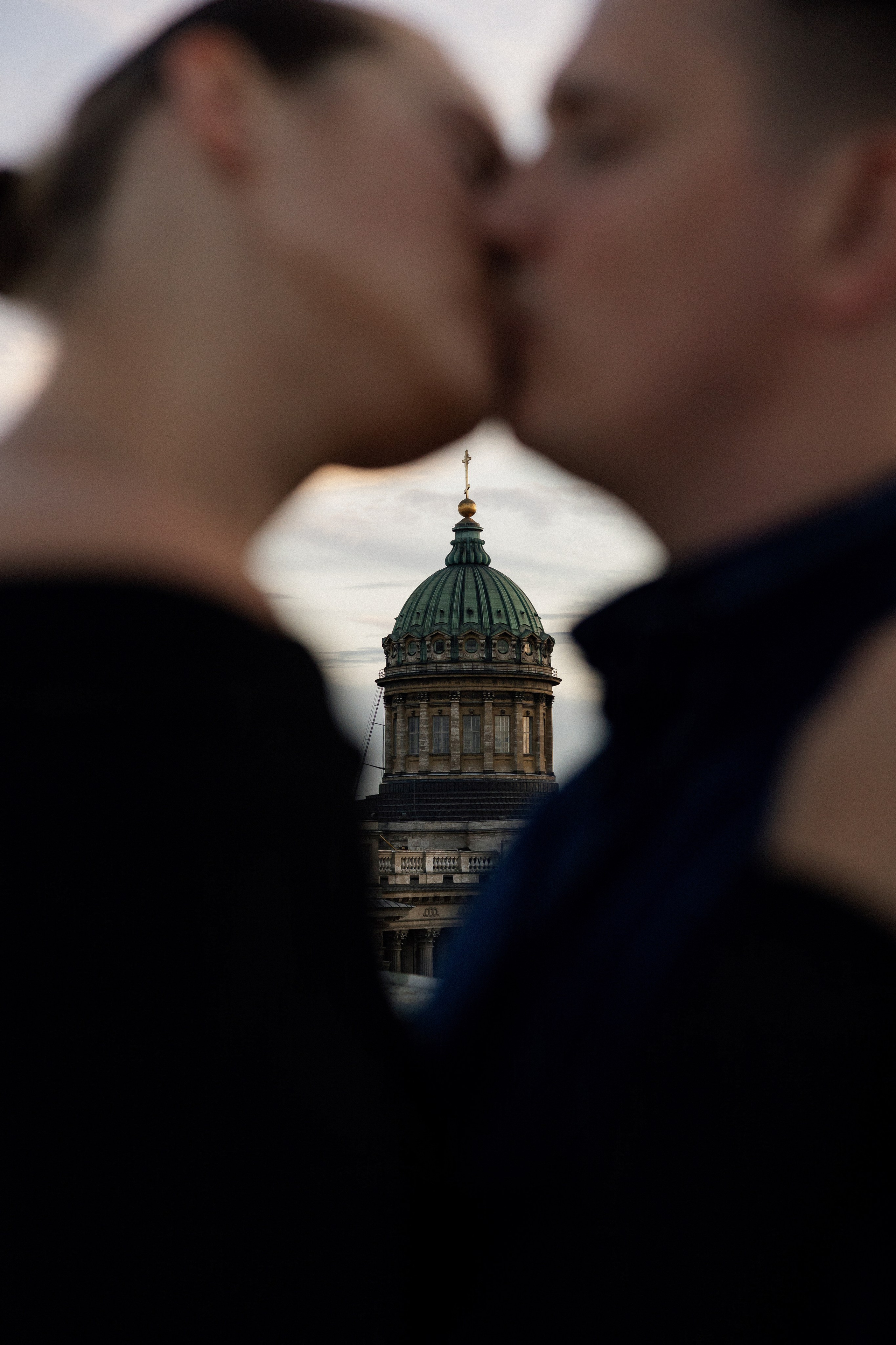 Романтика питерских крыш. Свадебный фотограф в Санкт-Петербурге Ксения Кобышева