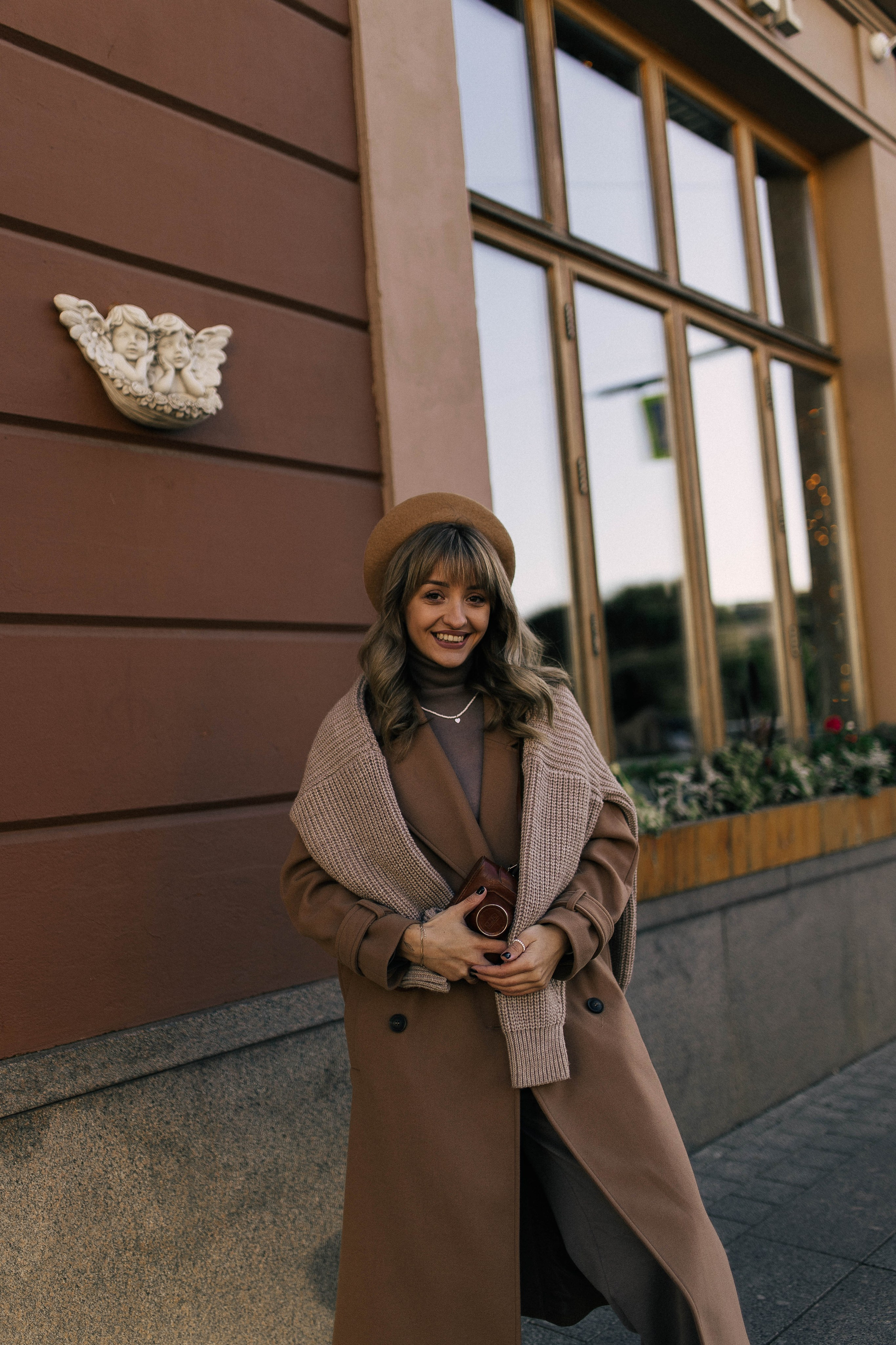 Оленька Гладченко. Главная