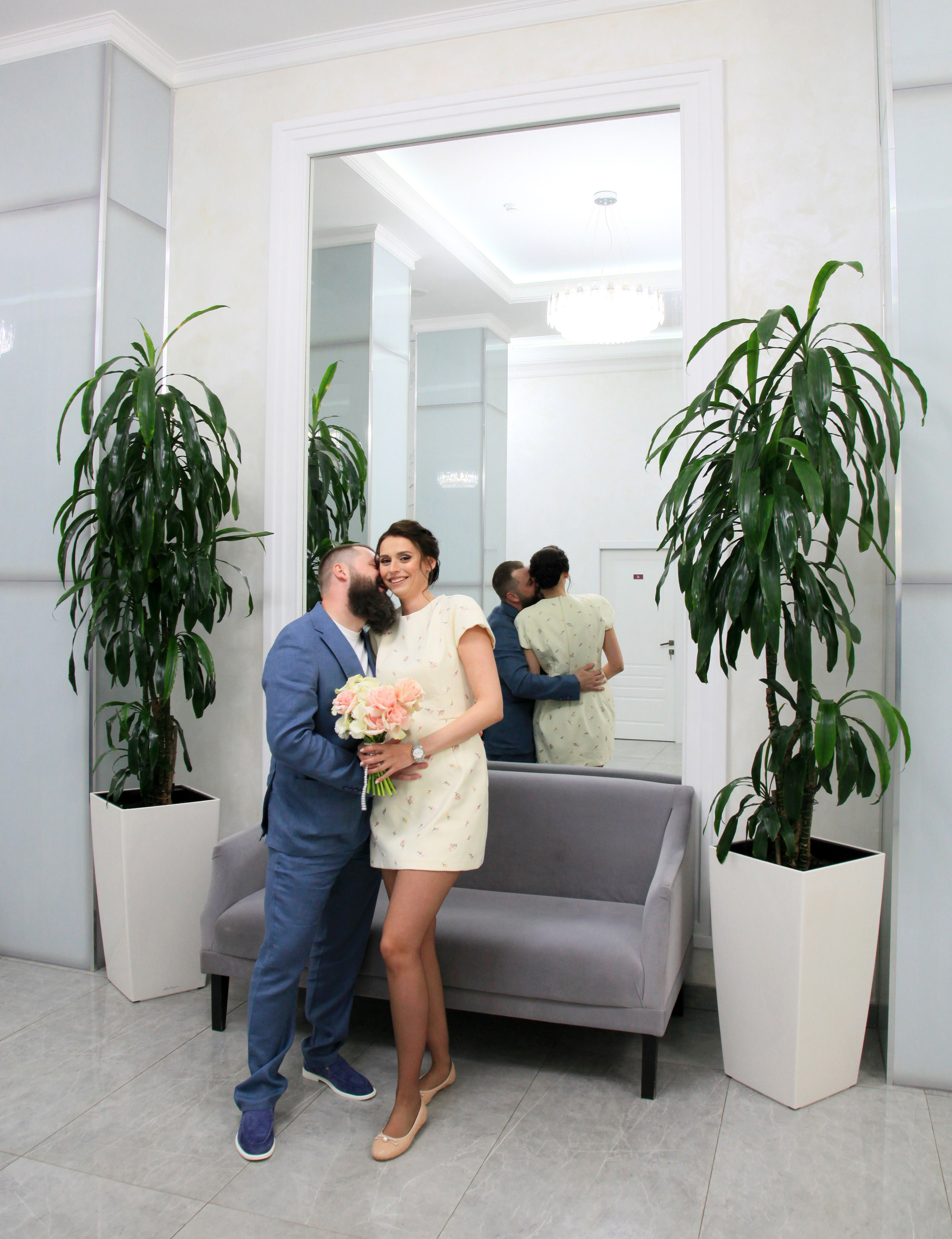 Александра и Александр Кутузовский ЗАГС. Фотограф Москва Одинцово Кубинка Краснознаменск Лапино