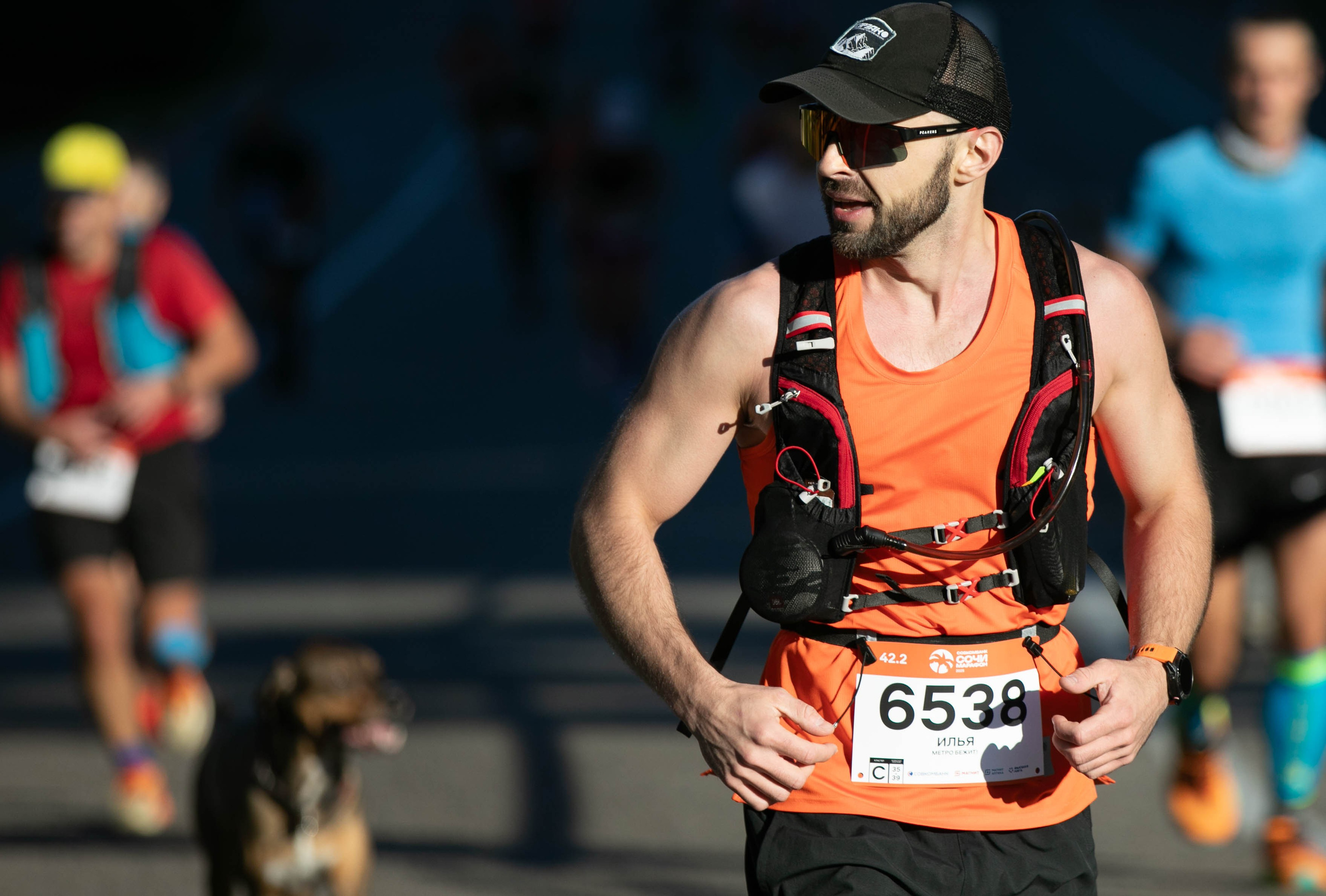 Сочи Марафон по бегу — 2025.11.03. Фотограф из Сочи Регина Труфанова